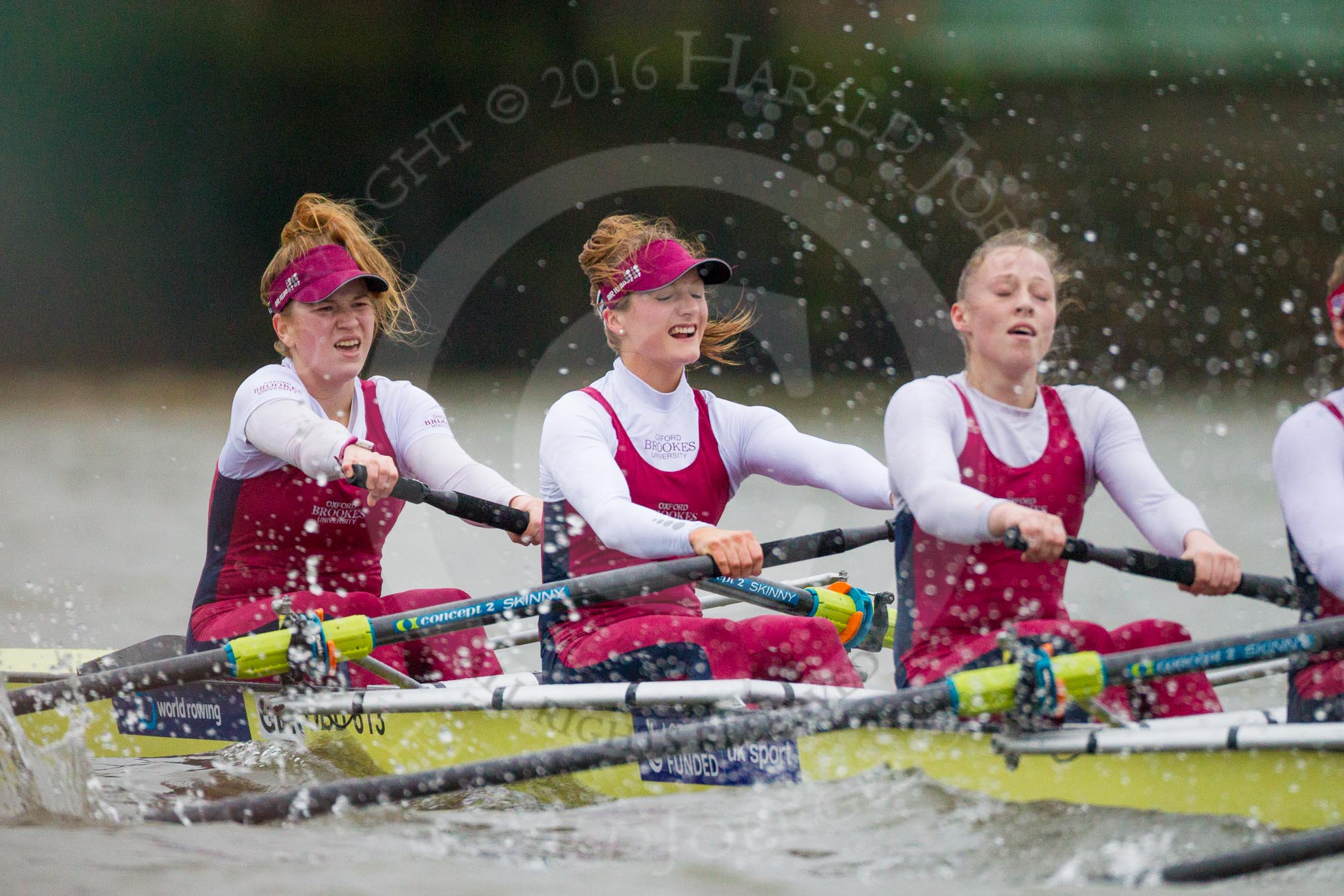 The Boat Race season 2016 - Women's Boat Race Fixture CUWBC vs OBUBC.
River Thames between Putney Bridge and Mortlake,
London SW15,

United Kingdom,
on 31 January 2016 at 16:07, image #103