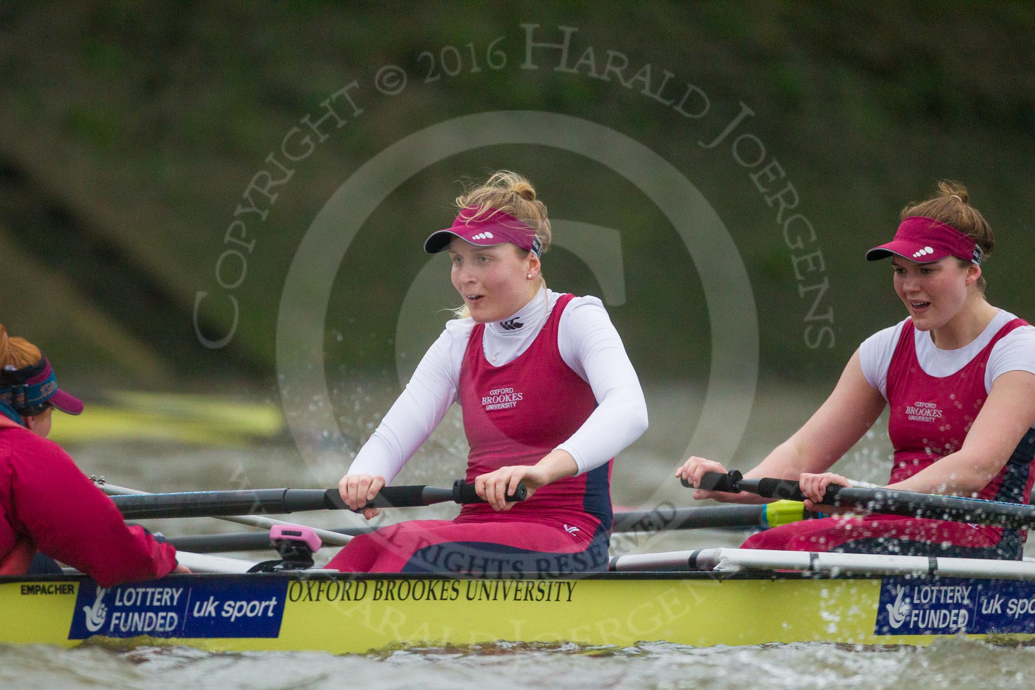 The Boat Race season 2016 - Women's Boat Race Fixture CUWBC vs OBUBC.
River Thames between Putney Bridge and Mortlake,
London SW15,

United Kingdom,
on 31 January 2016 at 16:20, image #122