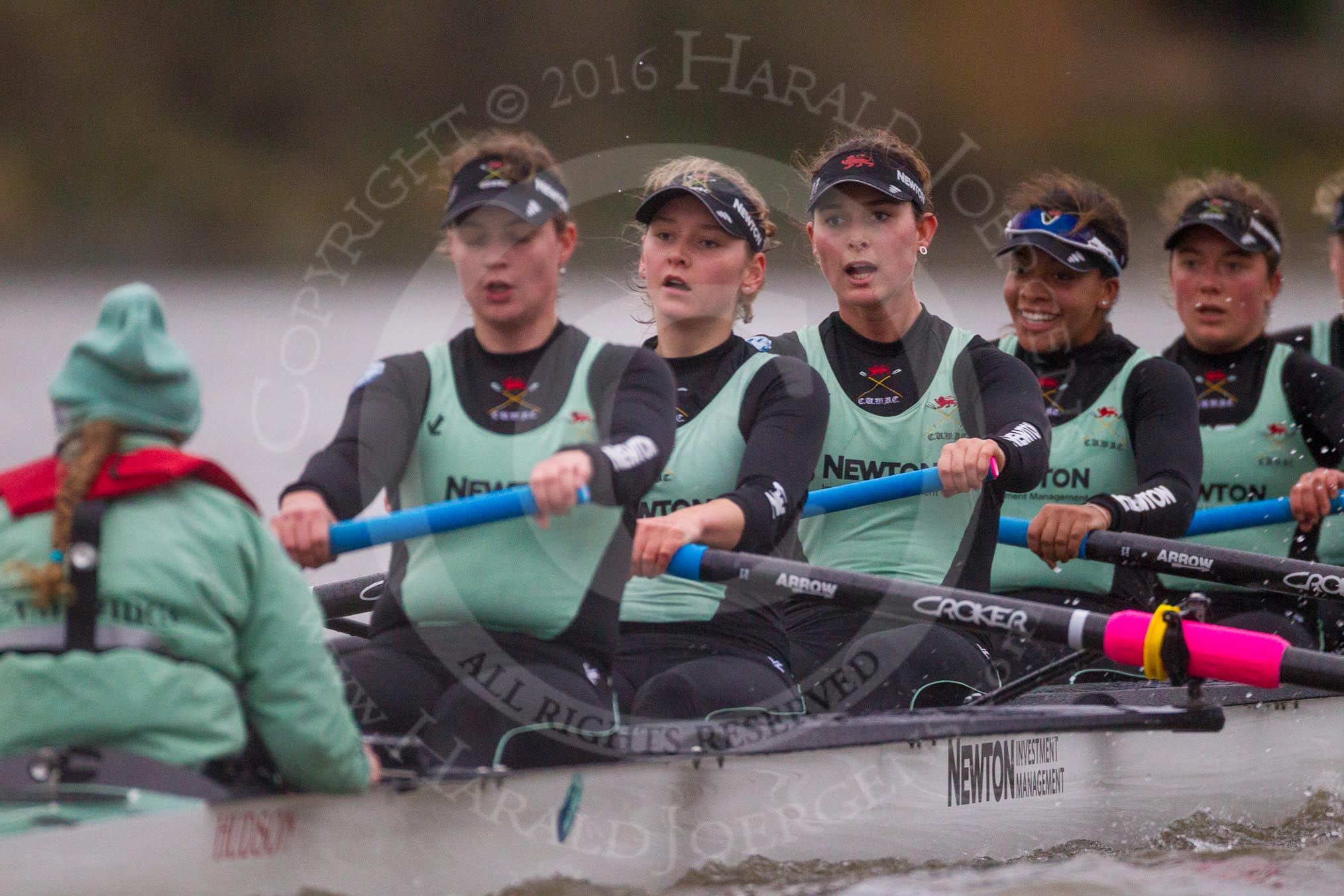 The Boat Race season 2016 - Women's Boat Race Fixture CUWBC vs OBUBC.
River Thames between Putney Bridge and Mortlake,
London SW15,

United Kingdom,
on 31 January 2016 at 16:21, image #131