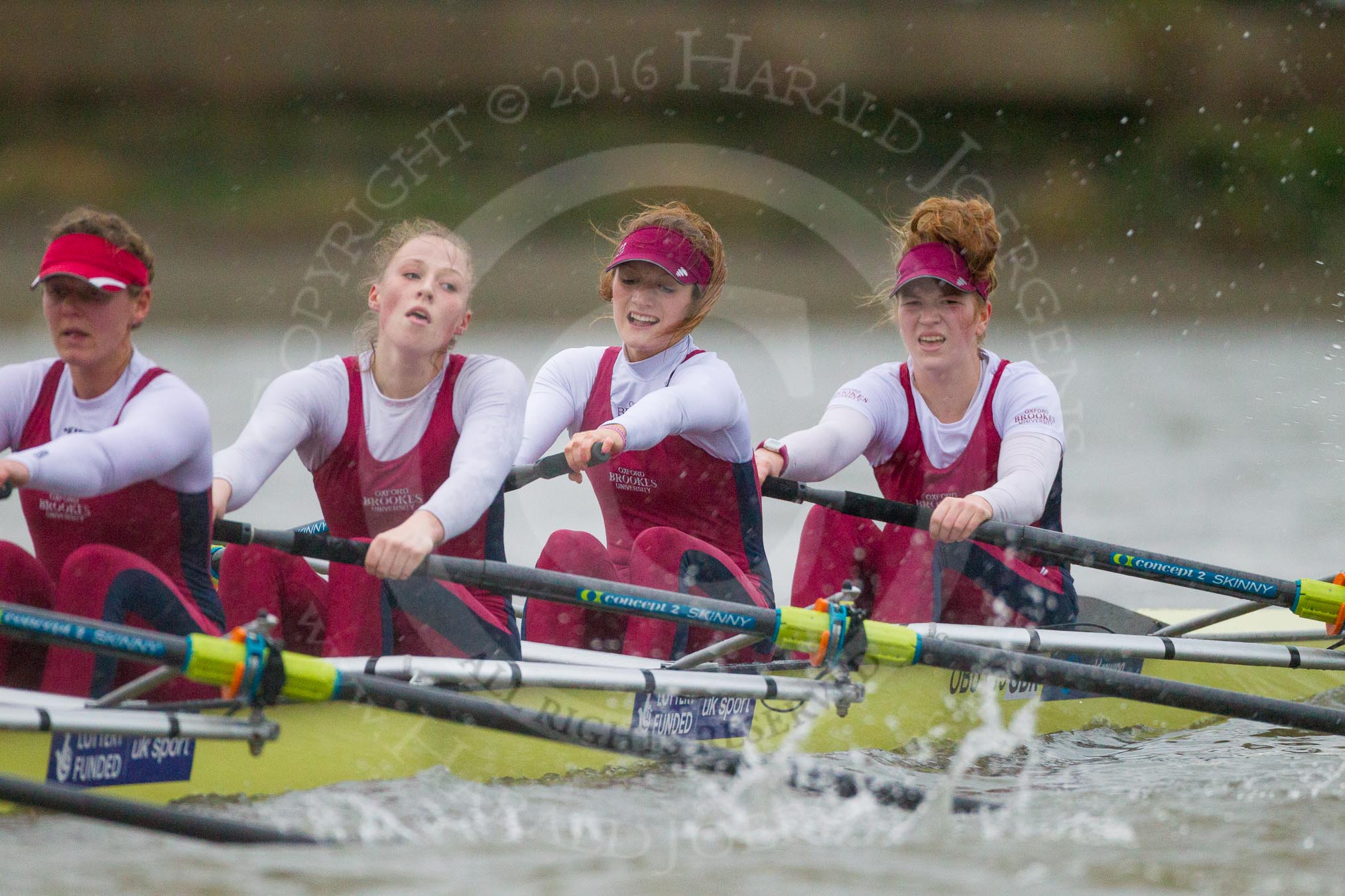 The Boat Race season 2016 - Women's Boat Race Fixture CUWBC vs OBUBC.
River Thames between Putney Bridge and Mortlake,
London SW15,

United Kingdom,
on 31 January 2016 at 16:22, image #133
