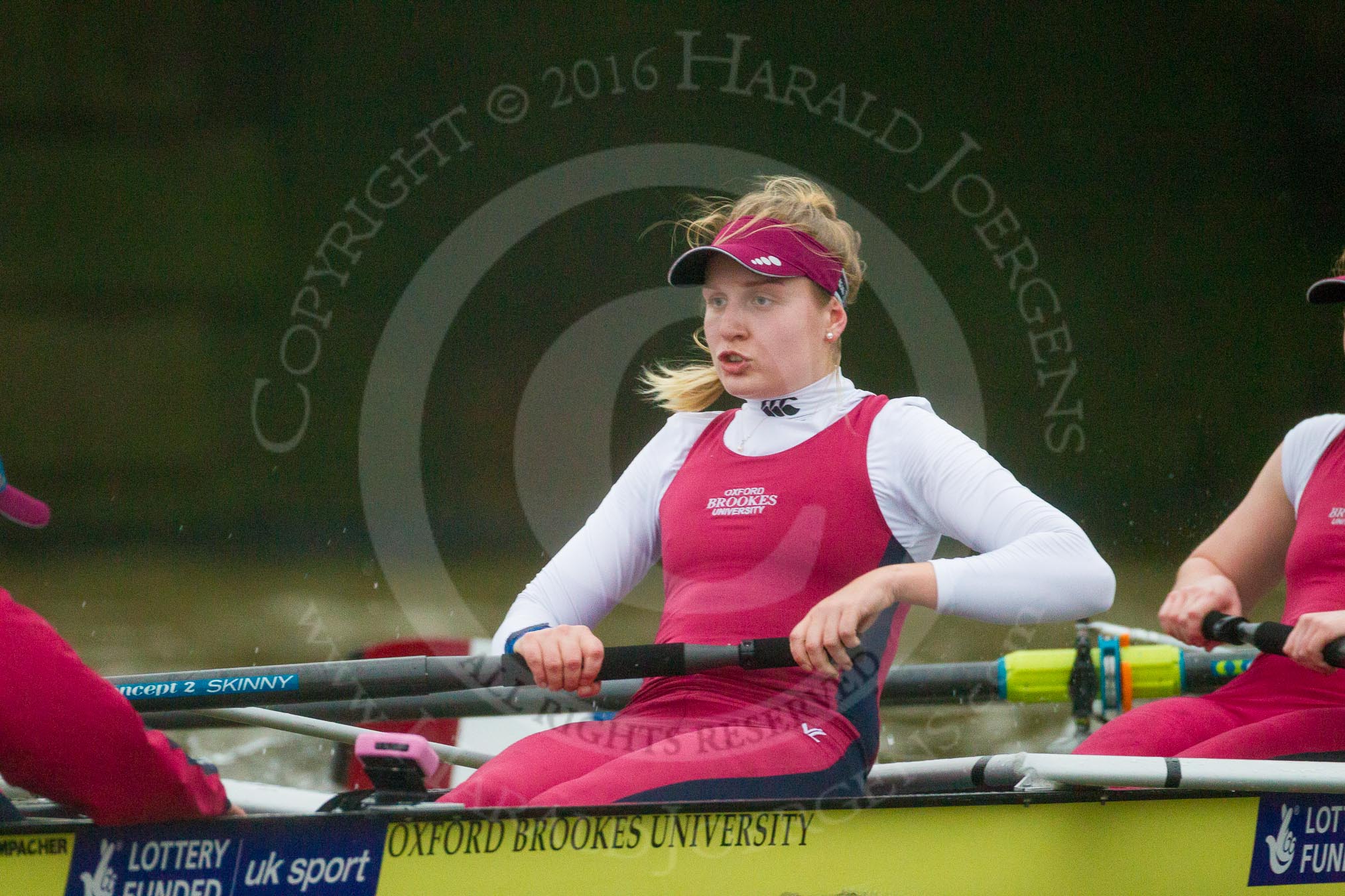 The Boat Race season 2016 - Women's Boat Race Fixture CUWBC vs OBUBC.
River Thames between Putney Bridge and Mortlake,
London SW15,

United Kingdom,
on 31 January 2016 at 16:24, image #139