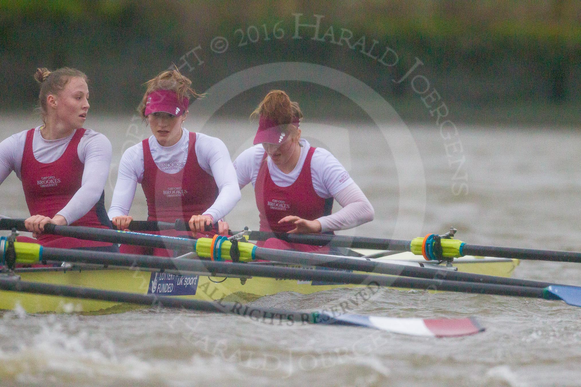 The Boat Race season 2016 - Women's Boat Race Fixture CUWBC vs OBUBC.
River Thames between Putney Bridge and Mortlake,
London SW15,

United Kingdom,
on 31 January 2016 at 16:26, image #153