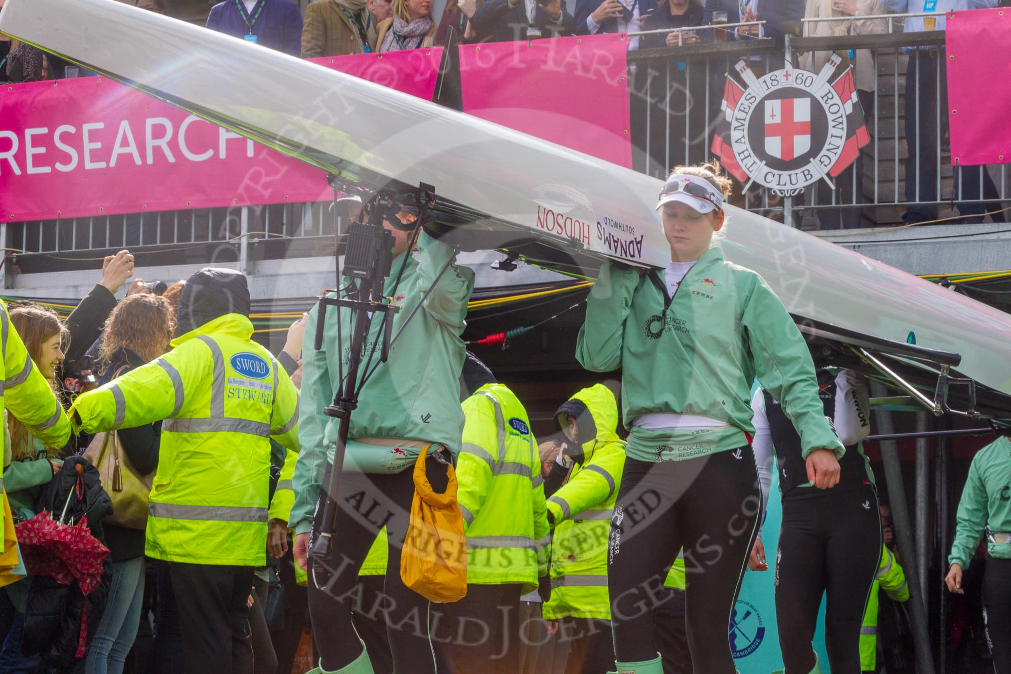 The Boat Race season 2016 -  The Cancer Research Women's Boat Race.
River Thames between Putney Bridge and Mortlake,
London SW15,

United Kingdom,
on 27 March 2016 at 13:25, image #92