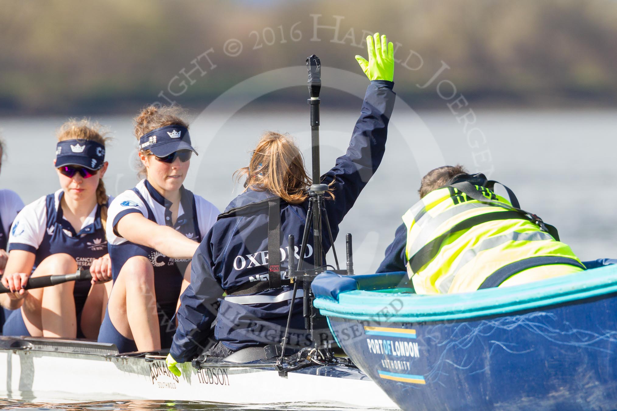 The Boat Race season 2016 -  The Cancer Research Women's Boat Race.
River Thames between Putney Bridge and Mortlake,
London SW15,

United Kingdom,
on 27 March 2016 at 14:10, image #167