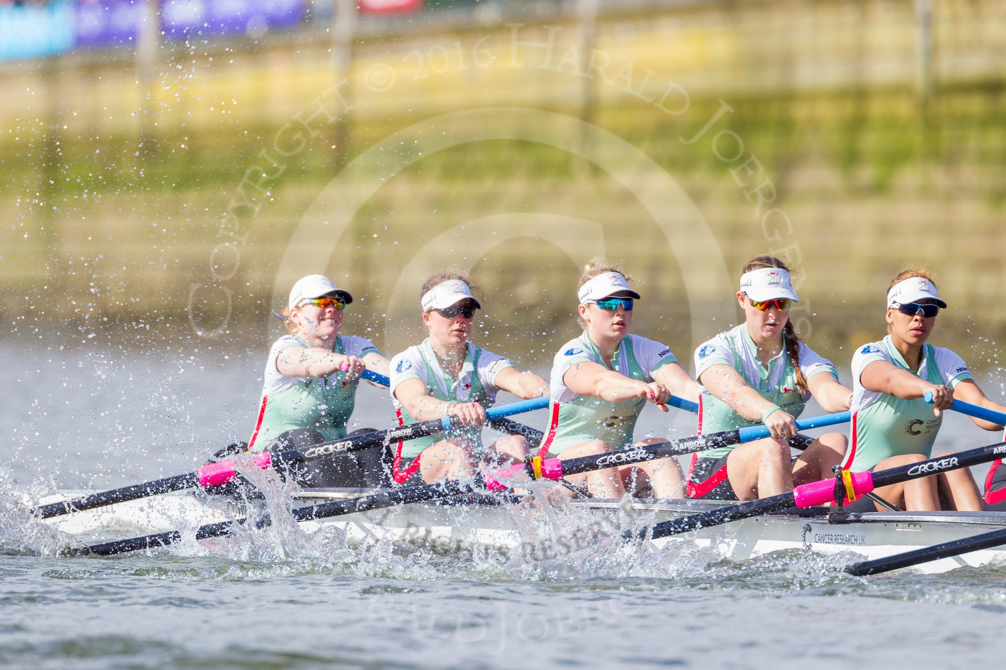 The Boat Race season 2016 -  The Cancer Research Women's Boat Race.
River Thames between Putney Bridge and Mortlake,
London SW15,

United Kingdom,
on 27 March 2016 at 14:10, image #177