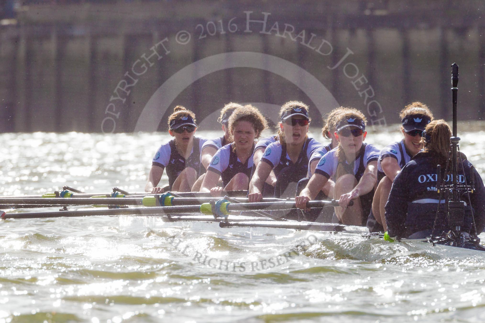 The Boat Race season 2016 -  The Cancer Research Women's Boat Race.
River Thames between Putney Bridge and Mortlake,
London SW15,

United Kingdom,
on 27 March 2016 at 14:22, image #274