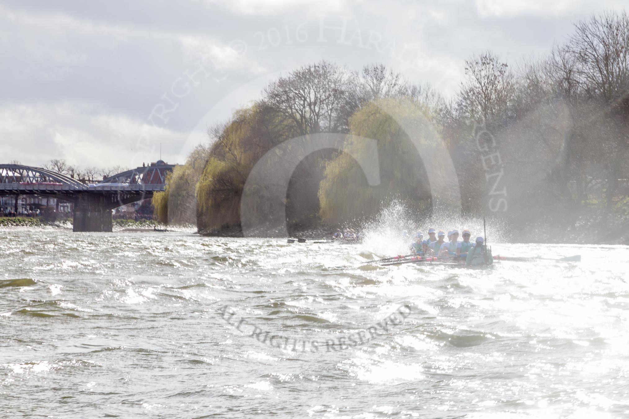 The Boat Race season 2016 -  The Cancer Research Women's Boat Race.
River Thames between Putney Bridge and Mortlake,
London SW15,

United Kingdom,
on 27 March 2016 at 14:26, image #292