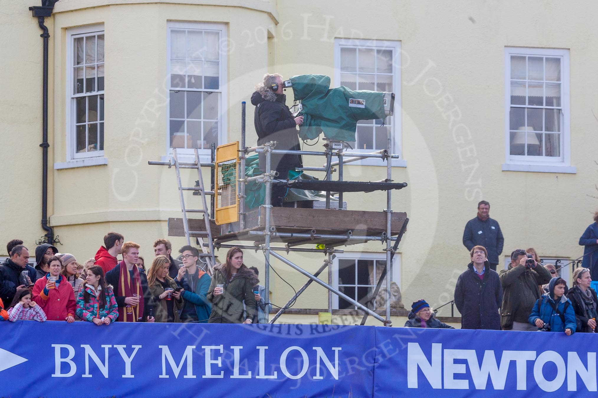 The Boat Race season 2016 -  The Cancer Research Women's Boat Race.
River Thames between Putney Bridge and Mortlake,
London SW15,

United Kingdom,
on 27 March 2016 at 14:34, image #315