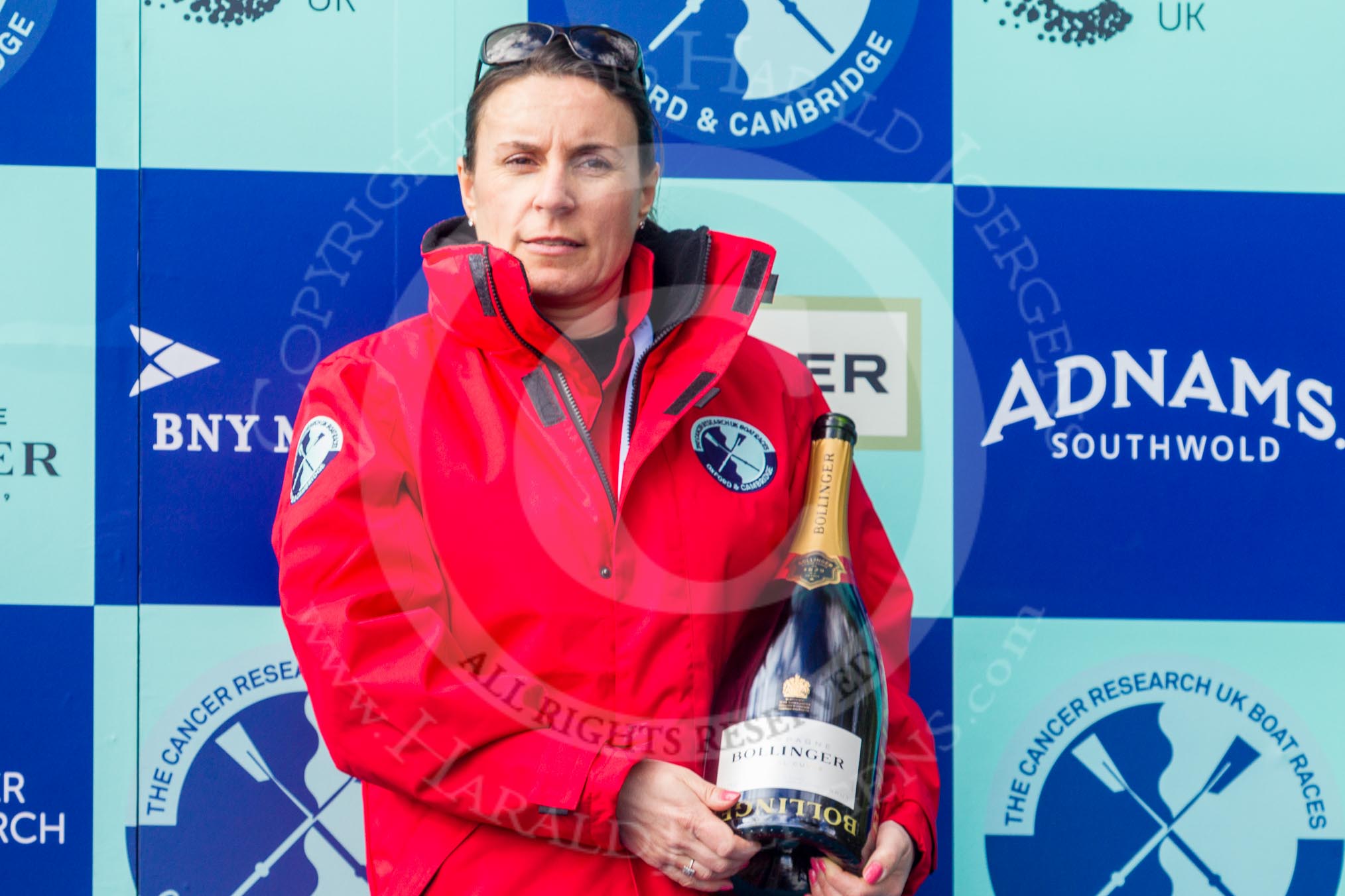 The Boat Race season 2016 -  The Cancer Research Women's Boat Race.
River Thames between Putney Bridge and Mortlake,
London SW15,

United Kingdom,
on 27 March 2016 at 14:45, image #328