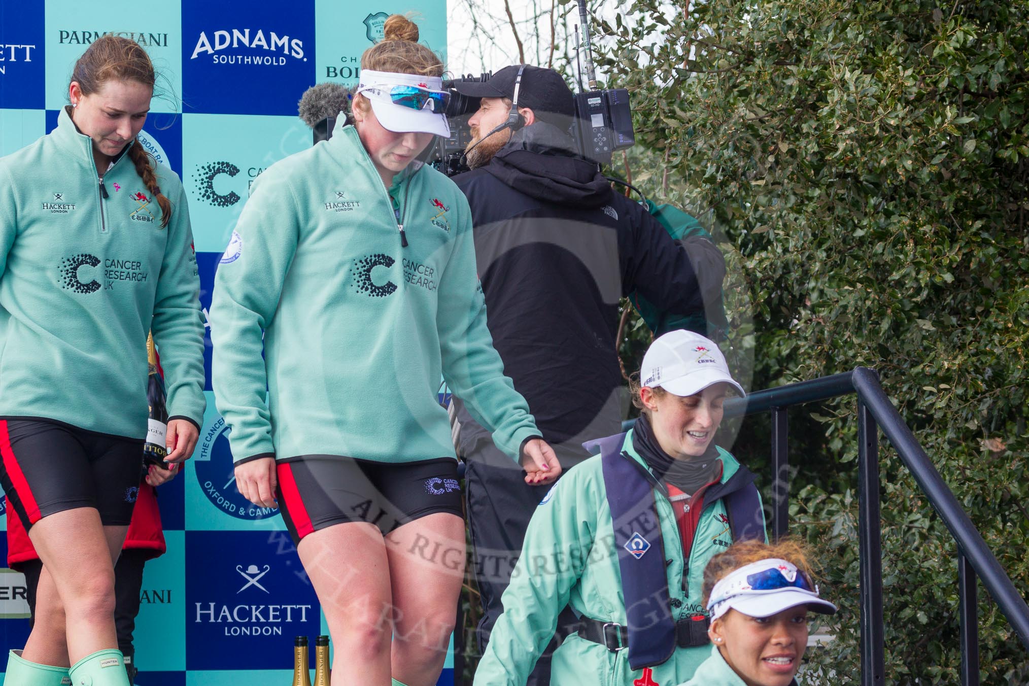 The Boat Race season 2016 -  The Cancer Research Women's Boat Race.
River Thames between Putney Bridge and Mortlake,
London SW15,

United Kingdom,
on 27 March 2016 at 14:46, image #336