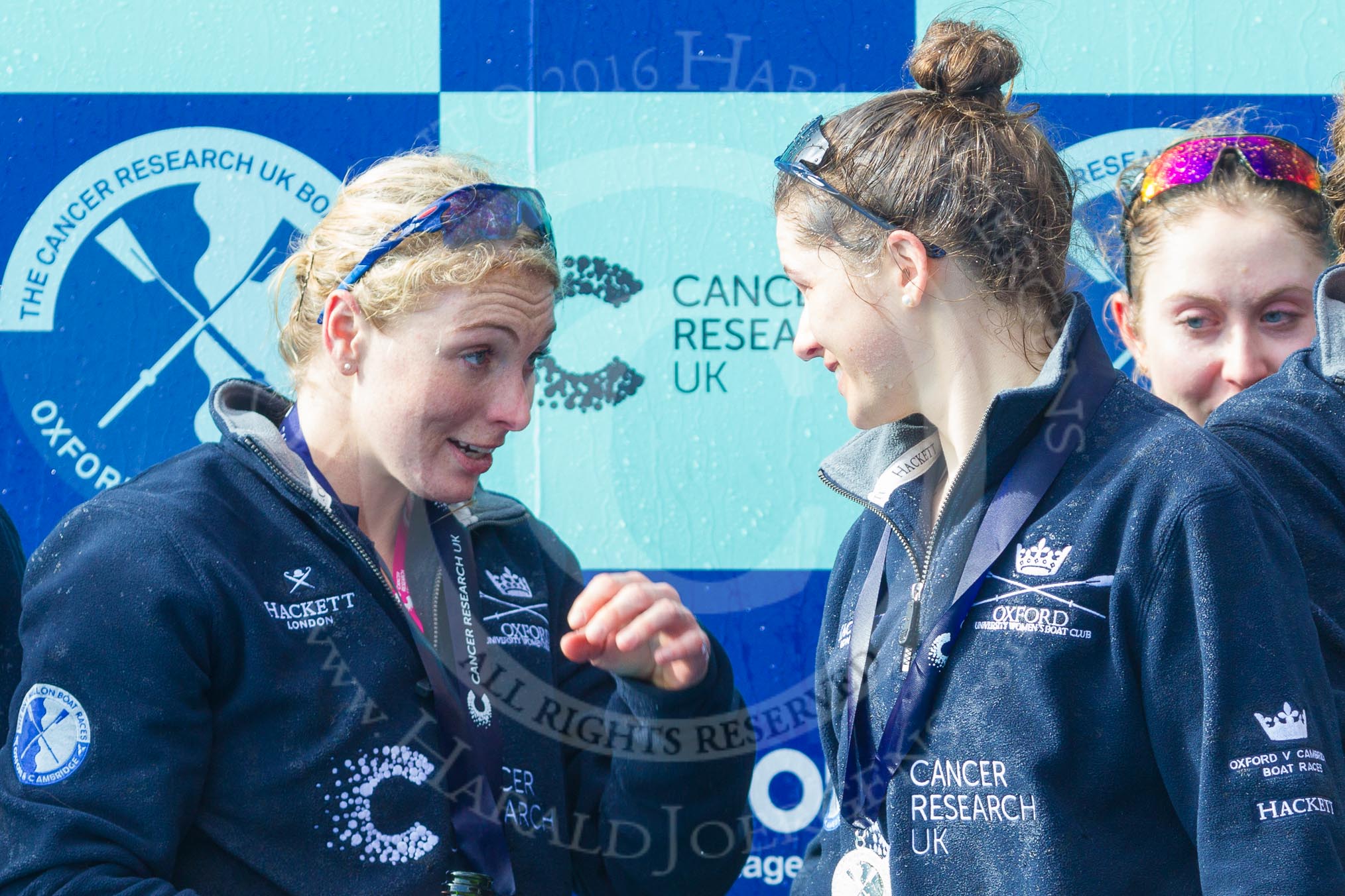 The Boat Race season 2016 -  The Cancer Research Women's Boat Race.
River Thames between Putney Bridge and Mortlake,
London SW15,

United Kingdom,
on 27 March 2016 at 14:49, image #373