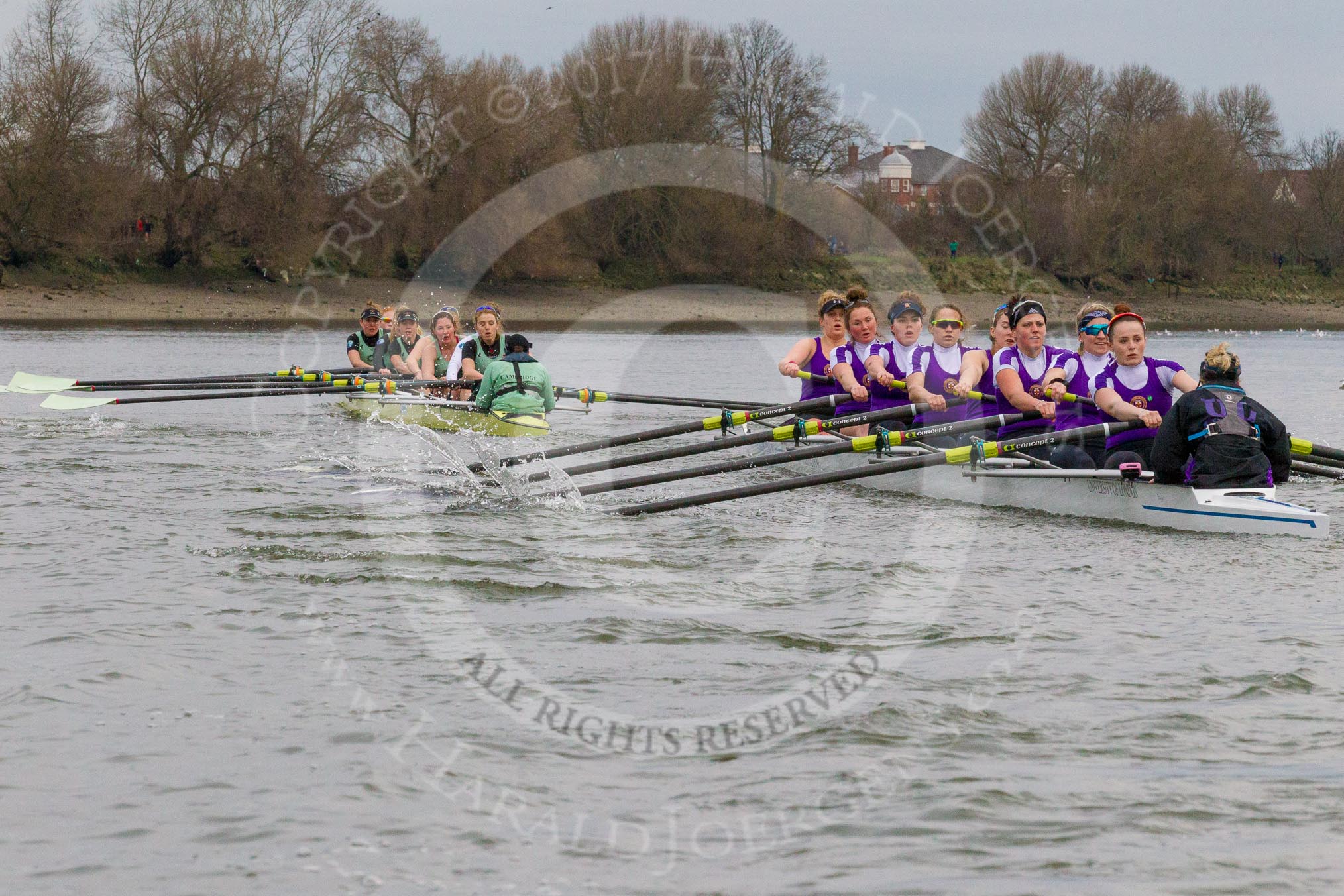 The Boat Race season 2017 - Women's Boat Race Fixture CUWBC vs Univerity of London: The CUWBC boat has taken the lead by at least one length near the milepost.
River Thames between Putney Bridge and Mortlake,
London SW15,

United Kingdom,
on 19 February 2017 at 16:04, image #79