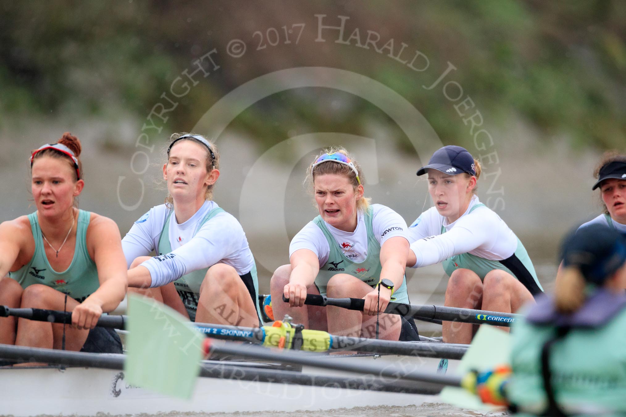 The Boat Race season 2018 - Women's Boat Race Trial Eights (CUWBC, Cambridge): A close fight betwwen the two Cambridge crews, 5 Kelsey Barolak, 4 Laura Foster, 3 Sally O Brien, 2 Millie Perrin and  bow Eve Caroe in Expecto Patronum.
River Thames between Putney Bridge and Mortlake,
London SW15,

United Kingdom,
on 05 December 2017 at 12:49, image #107
