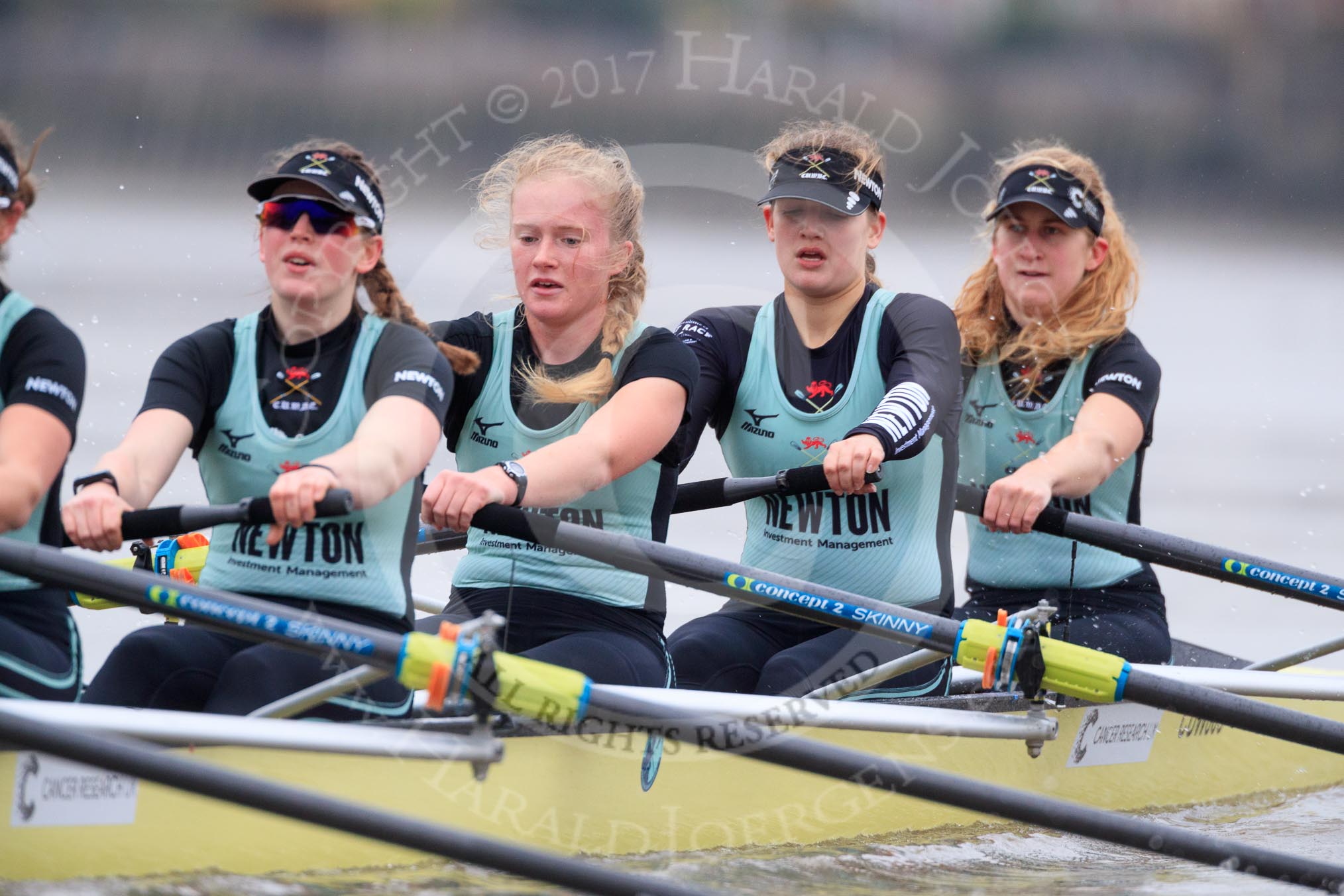 Photo 1712051350061X20788HaraldJoergens The Boat Race season 2018 - Women's Boat Race Trial Eights (CUWBC, Cambridge): Wingardium Leviosa, here 4 Emma Andrews, 3 Pippa Darkin, 2 Sarah Carlotti, bow Lucy Pike.
River Thames between Putney Bridge and Mortlake,
London SW15,
United Kingdom,
on 05 December 2017 at 12:51, image #114