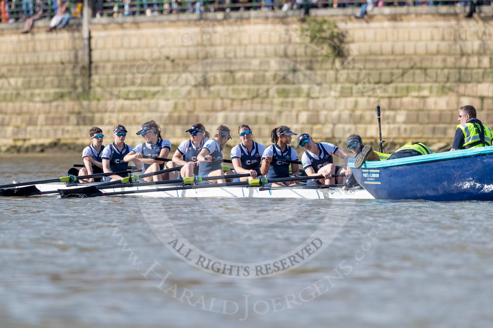 The Boat Race season 2017 -  The Cancer Research Women's Boat Race: The OUWBC eight at the stake boat - bow Alice Roberts, 2 Flo Pickles, 3 Rebecca Te Water Naudé, 4 Rebecca Esselstein, 5 Chloe Laverack, 6 Harriet Austin, 7 Jenna Hebert, stroke Emily Cameron, cox Eleanor Shearer.
River Thames between Putney Bridge and Mortlake,
London SW15,

United Kingdom,
on 02 April 2017 at 16:28, image #111