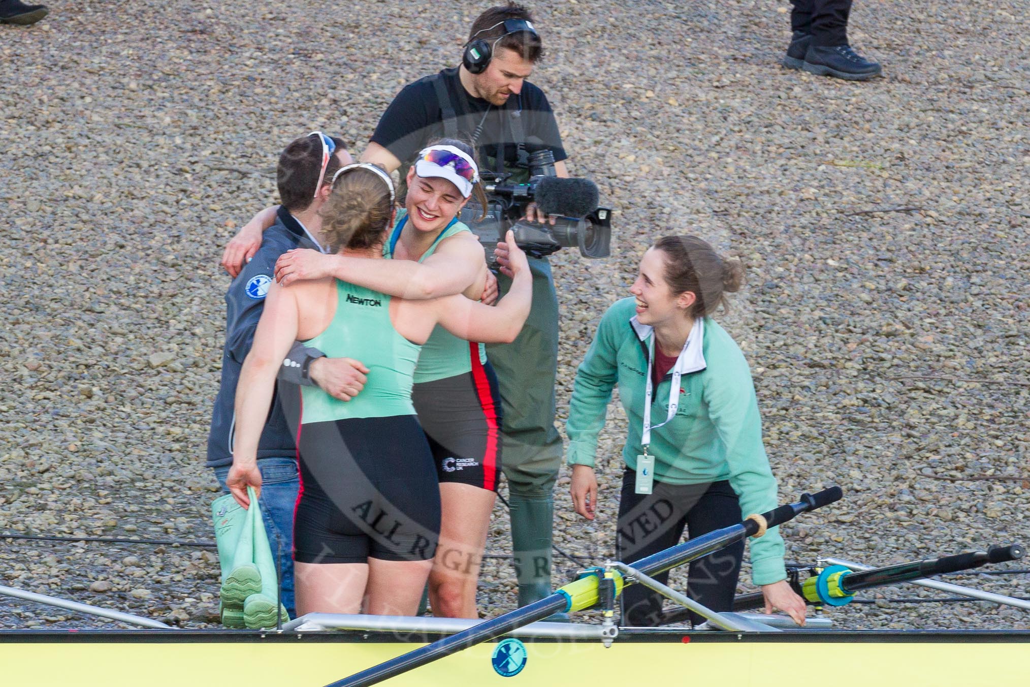 The Boat Race season 2017 -  The Cancer Research Women's Boat Race: CUWBC acelebrating after having won the Women's Boat Race.
River Thames between Putney Bridge and Mortlake,
London SW15,

United Kingdom,
on 02 April 2017 at 16:58, image #202