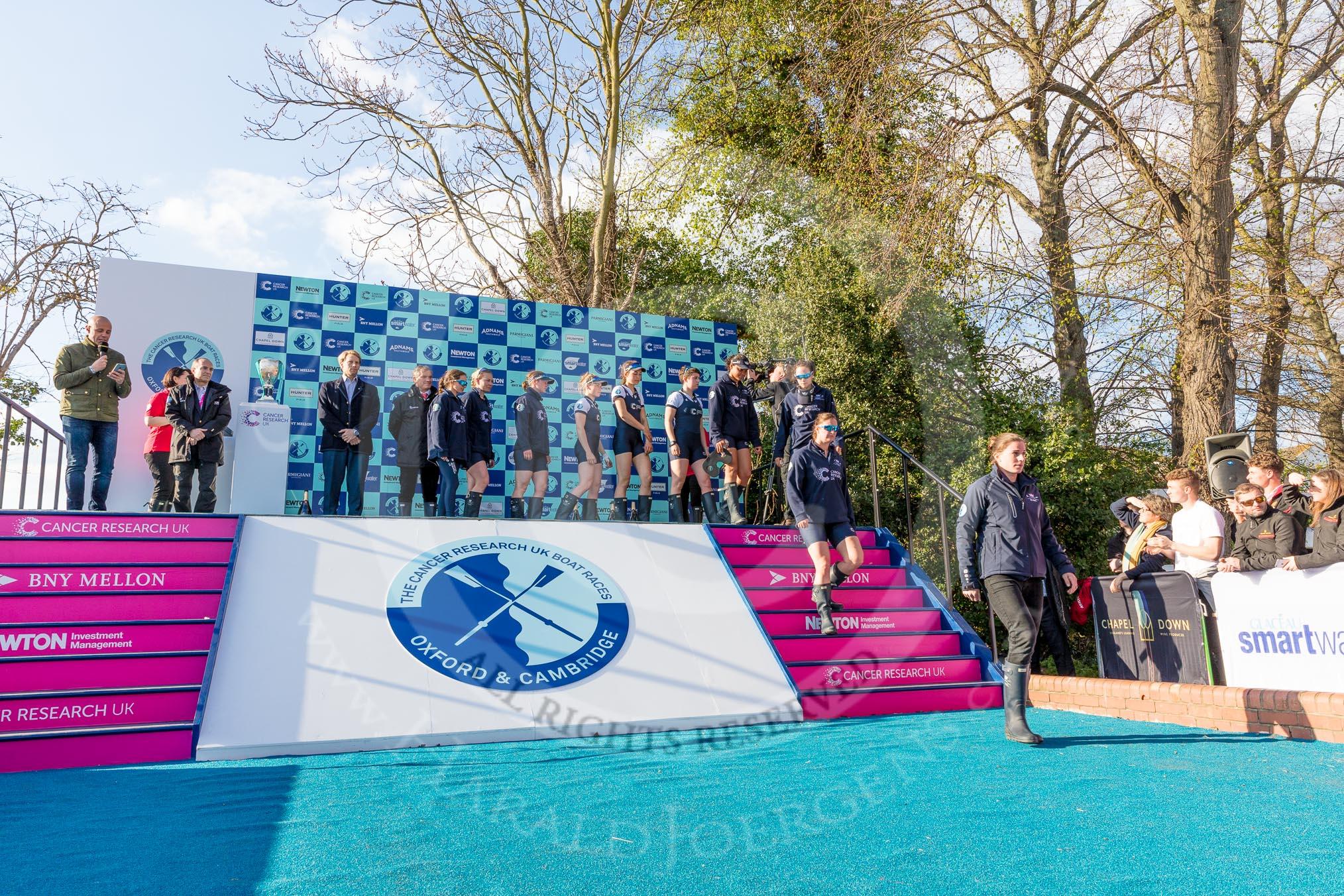 The Boat Race season 2017 -  The Cancer Research Women's Boat Race: OUWBC leaving the price giving ceremony.
River Thames between Putney Bridge and Mortlake,
London SW15,

United Kingdom,
on 02 April 2017 at 17:10, image #220