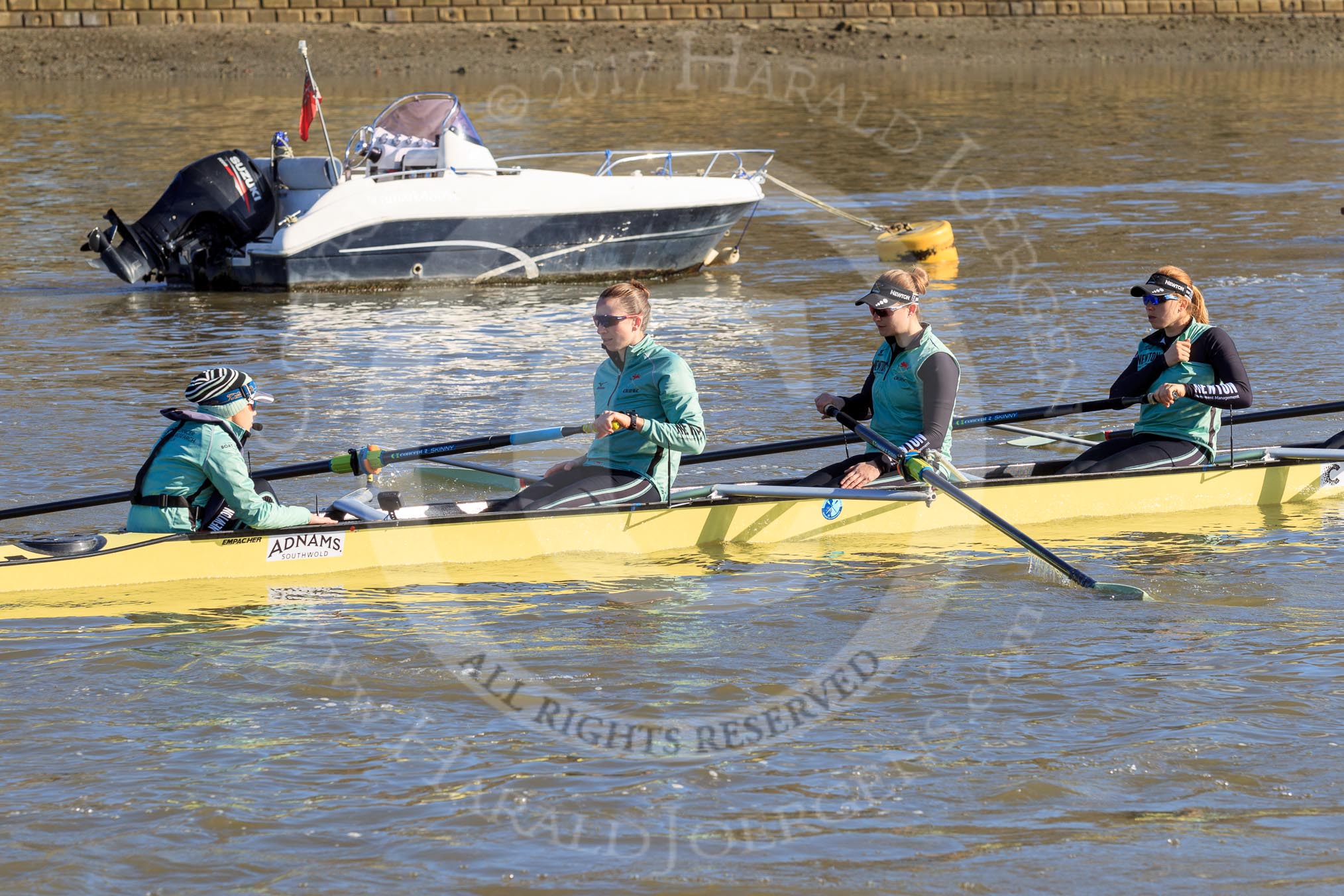 The Women's Boat Race season 2018 - fixture CUWBC vs. ULBC: CUWBC on the way to Putney Bridge, before the race - cox Sophie Shapter, stroke Tricia Smith, 7 Imogen Grant, 6 Anne Beenken.
River Thames between Putney Bridge and Mortlake,
London SW15,

United Kingdom,
on 17 February 2018 at 12:35, image #24