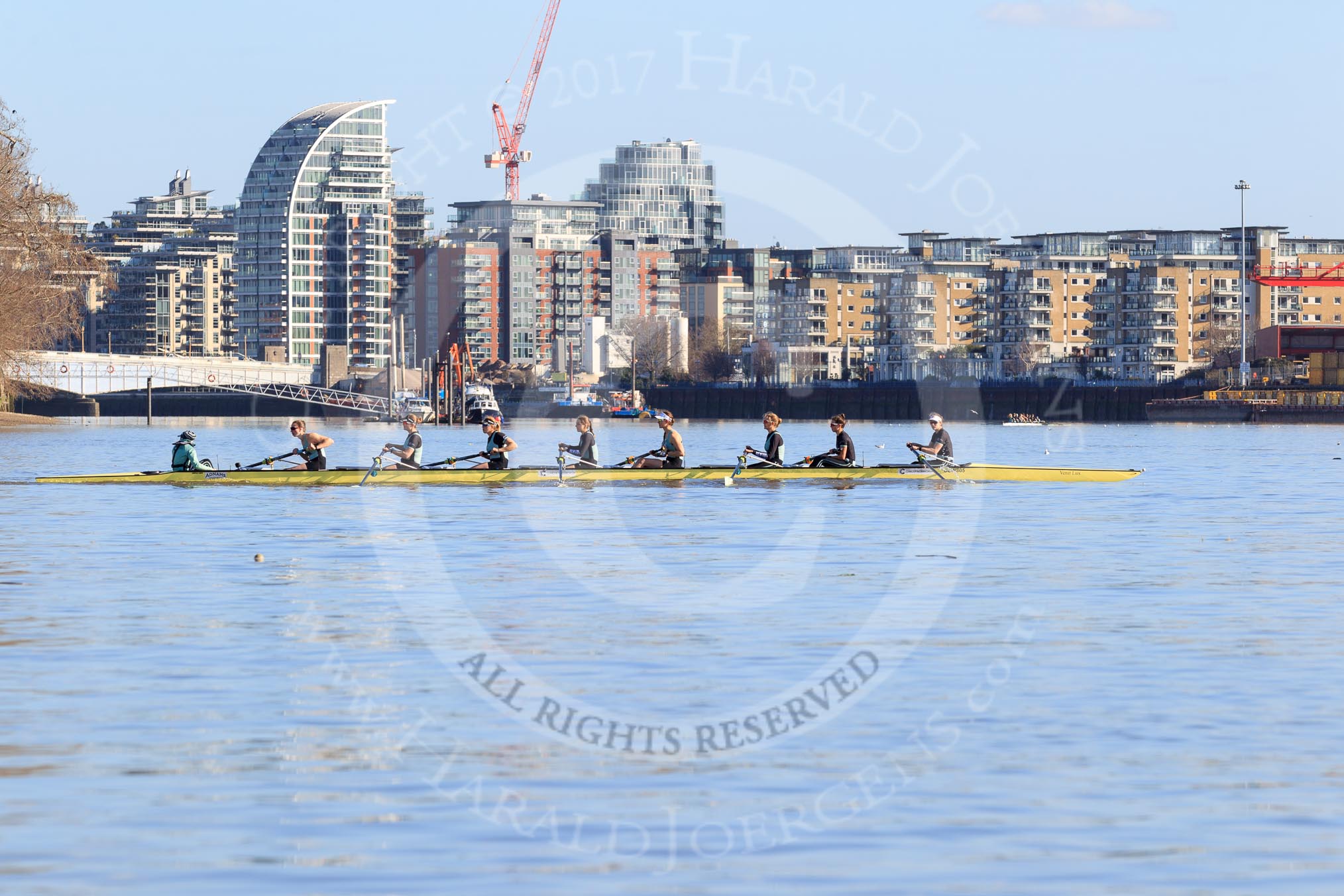 The Women's Boat Race season 2018 - fixture CUWBC vs. ULBC: CUWBC on the Wandworth side of Putney Bridge before the race - cox Sophie Shapter, stroke Tricia Smith, 7 Imogen Grant, 6 Anne Beenken, 5 Thea Zabell, 4 Paula Wesselmann, 3 Alice White, 2 Myriam Goudet-Boukhatmi, bow Olivia Coffey.
River Thames between Putney Bridge and Mortlake,
London SW15,

United Kingdom,
on 17 February 2018 at 13:01, image #26