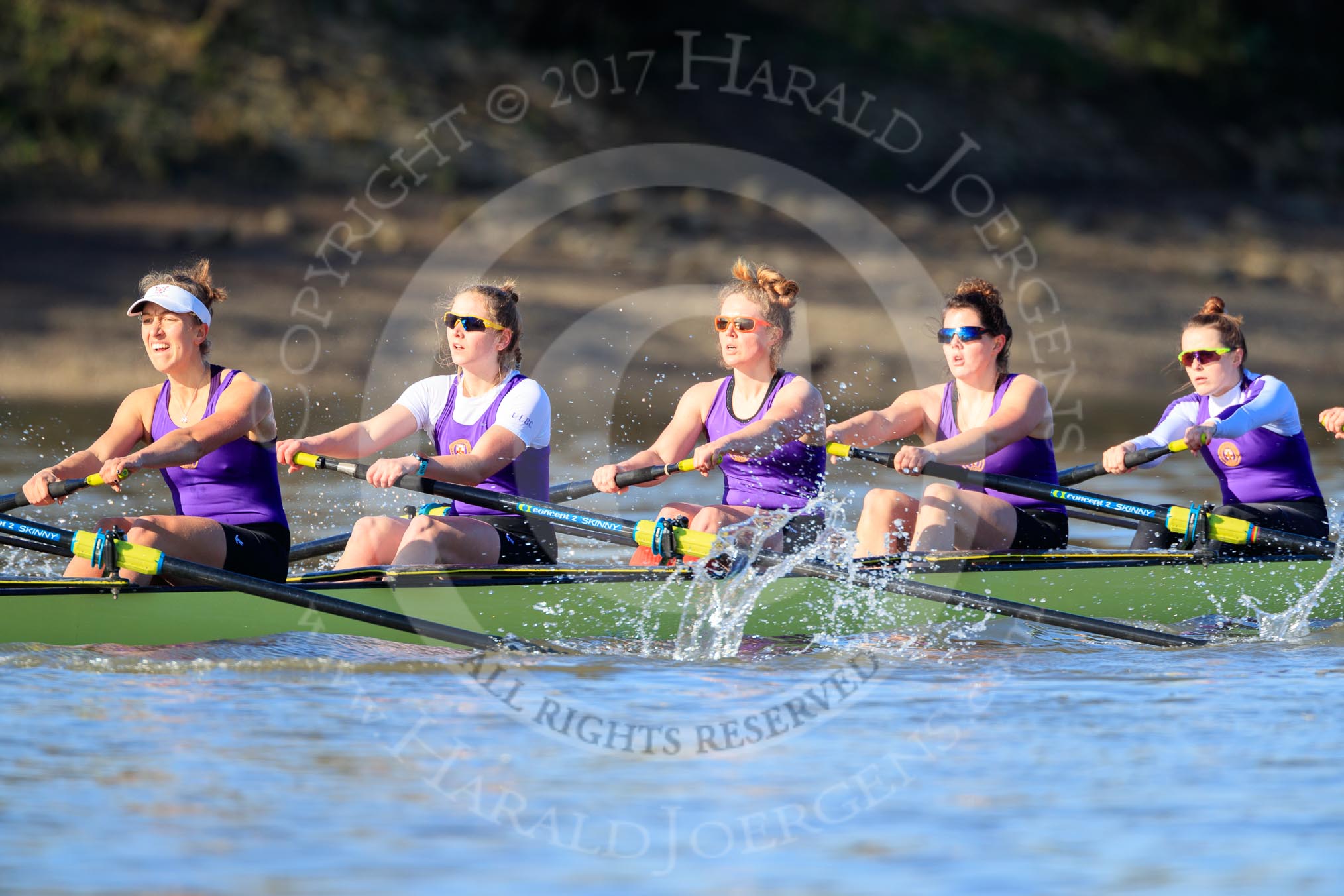 The Women's Boat Race season 2018 - fixture CUWBC vs. ULBC: The ULBC Eight, here 6 Oonagh Cousins, 5 Hannah Roberts, 4 Katherine Barnhill, 3 Fionnuala Gannon, 2 Robyn Hart-Winks.
River Thames between Putney Bridge and Mortlake,
London SW15,

United Kingdom,
on 17 February 2018 at 13:14, image #77