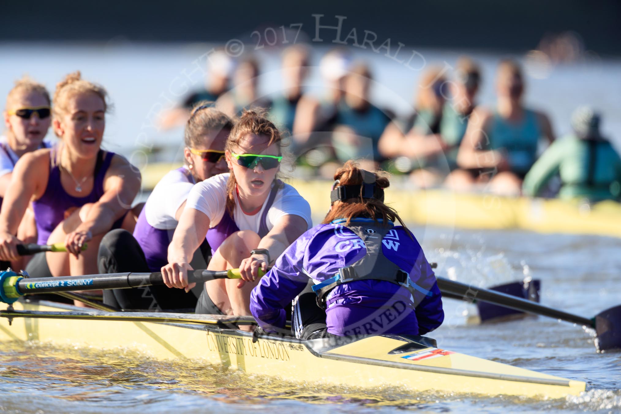 The Women's Boat Race season 2018 - fixture CUWBC vs. ULBC: ULBC and CUWBC - here, in the London boat, 5 Hannah Roberts, 6 Oonagh Cousins, 7 Jordan Cole-Huissan, stroke Issy Powel, cox Lauren Holland.
River Thames between Putney Bridge and Mortlake,
London SW15,

United Kingdom,
on 17 February 2018 at 13:33, image #151