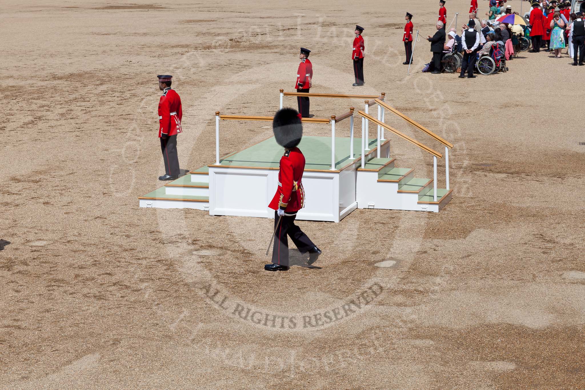 Photo 110604_121134_5D2_5039HaraldJoergens_ The Colonel's Review 2011: The Colonel's Review has come to an end, and Horse Guards Parade will be open to the public shortly. The green saluting base will be disassembled and removed..
Horse Guards Parade, Westminster,
London SW1,
United Kingdom,
on 04 June 2011 at 12:11, image #306