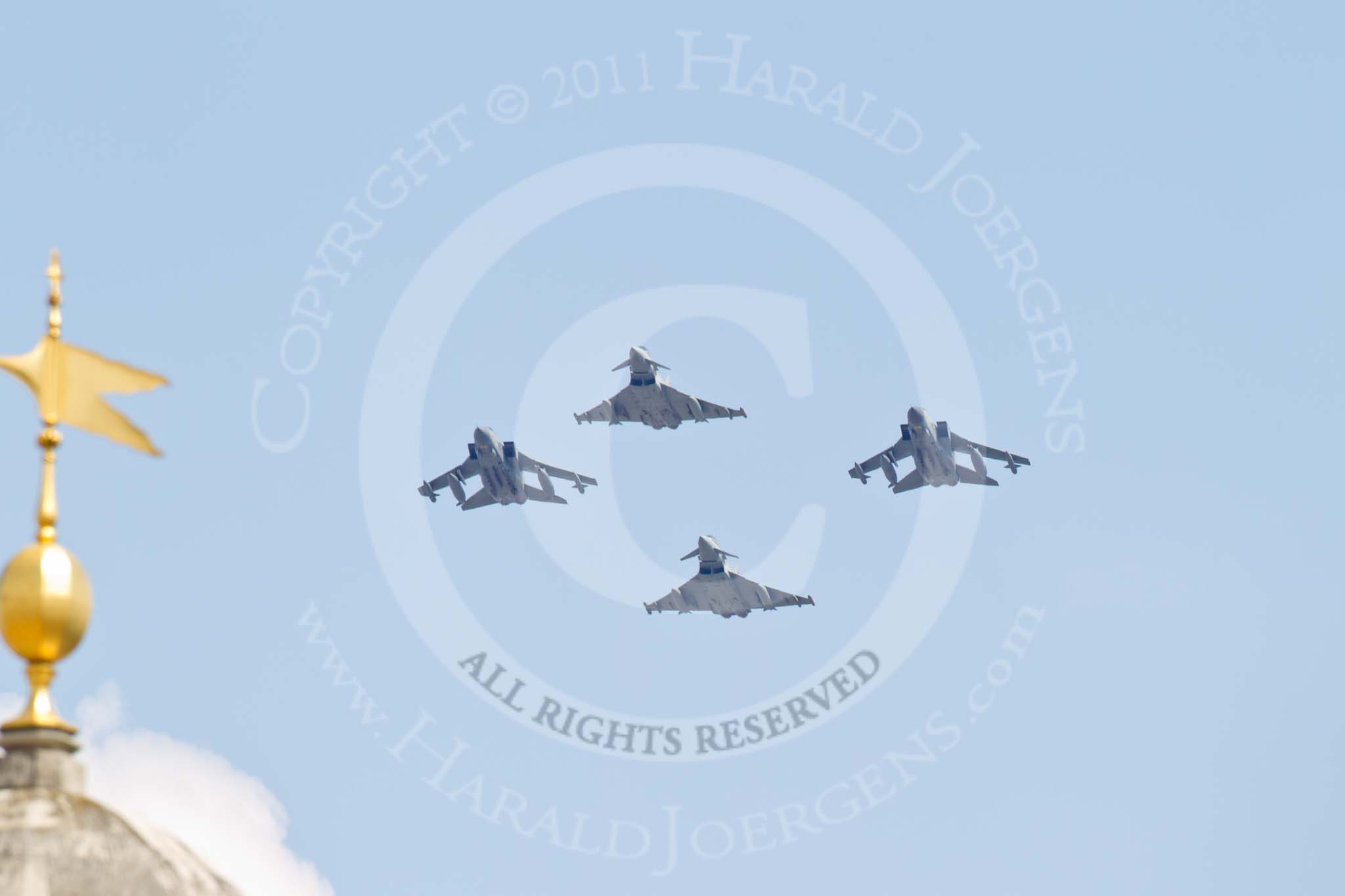 Photo 110611_130209_1D4_6777HaraldJoergens_ Trooping the Colour 2011: Two Typhoon provided by RAF Leuchars and two Tornado GR4 provided by RAF Marham taling part in the flypast over Buckingham Palace at the end of Trooping The Colour 2011..
Horse Guards Parade, Westminster,
London SW1,
Greater London,
United Kingdom,
on 11 June 2011 at 13:02, image #445