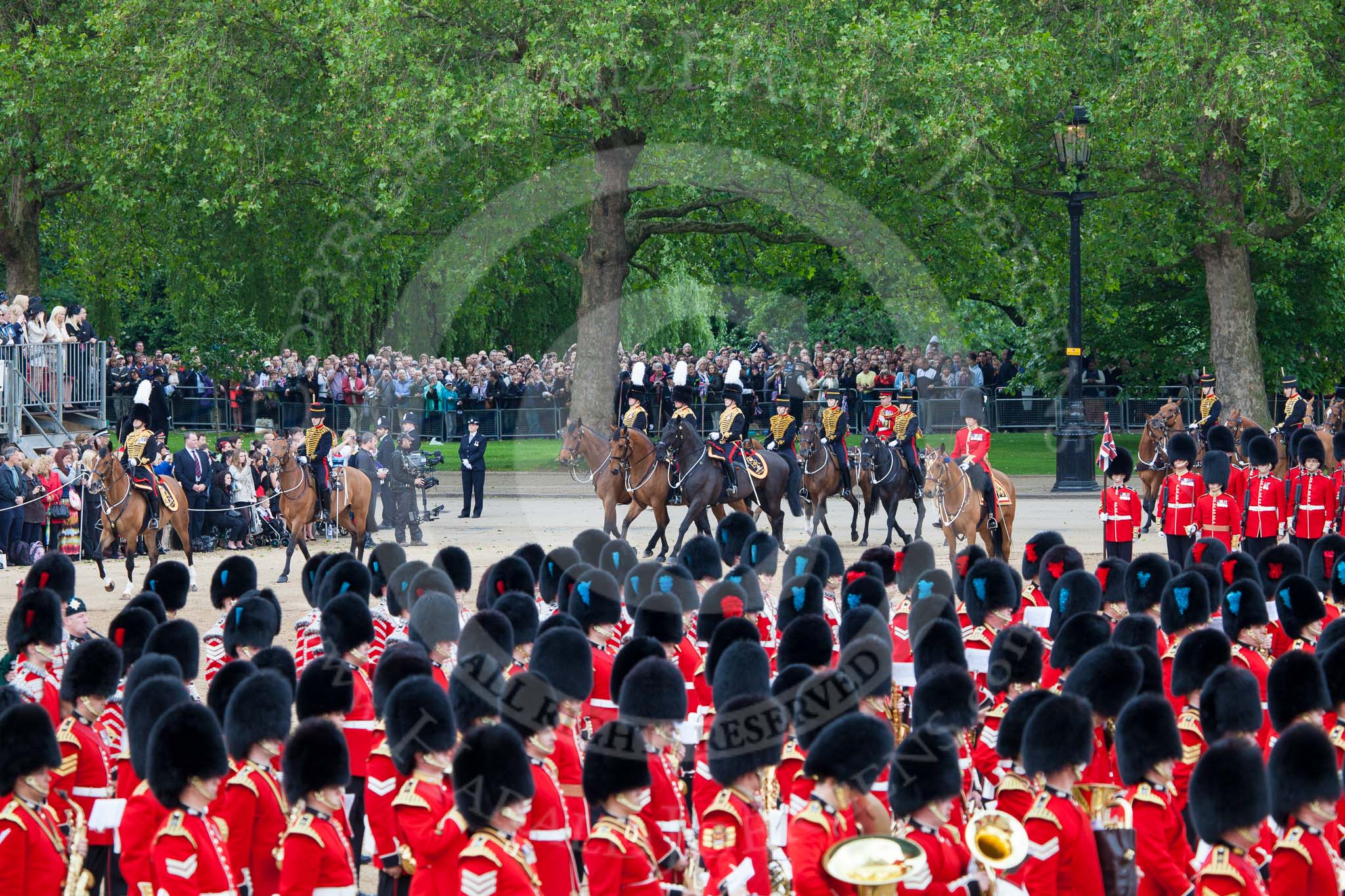Trooping the Colour 2012: At the beginning of the Ride Past, the The King’s Troop Royal Horse Artillery moves, past the line of guardsmen, onto Horse Guards Parade..
Horse Guards Parade, Westminster,
London SW1,

United Kingdom,
on 16 June 2012 at 11:53, image #529