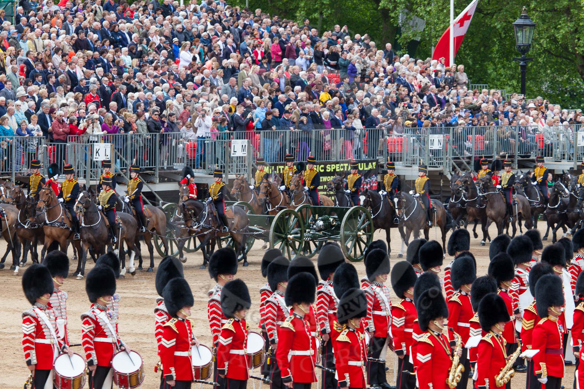 Major General's Review 2013: The Ride Past - the King's Troop Royal Horse Artillery. Six horses are pulling a WWI 13-pounder field gun..
Horse Guards Parade, Westminster,
London SW1,

United Kingdom,
on 01 June 2013 at 11:51, image #586