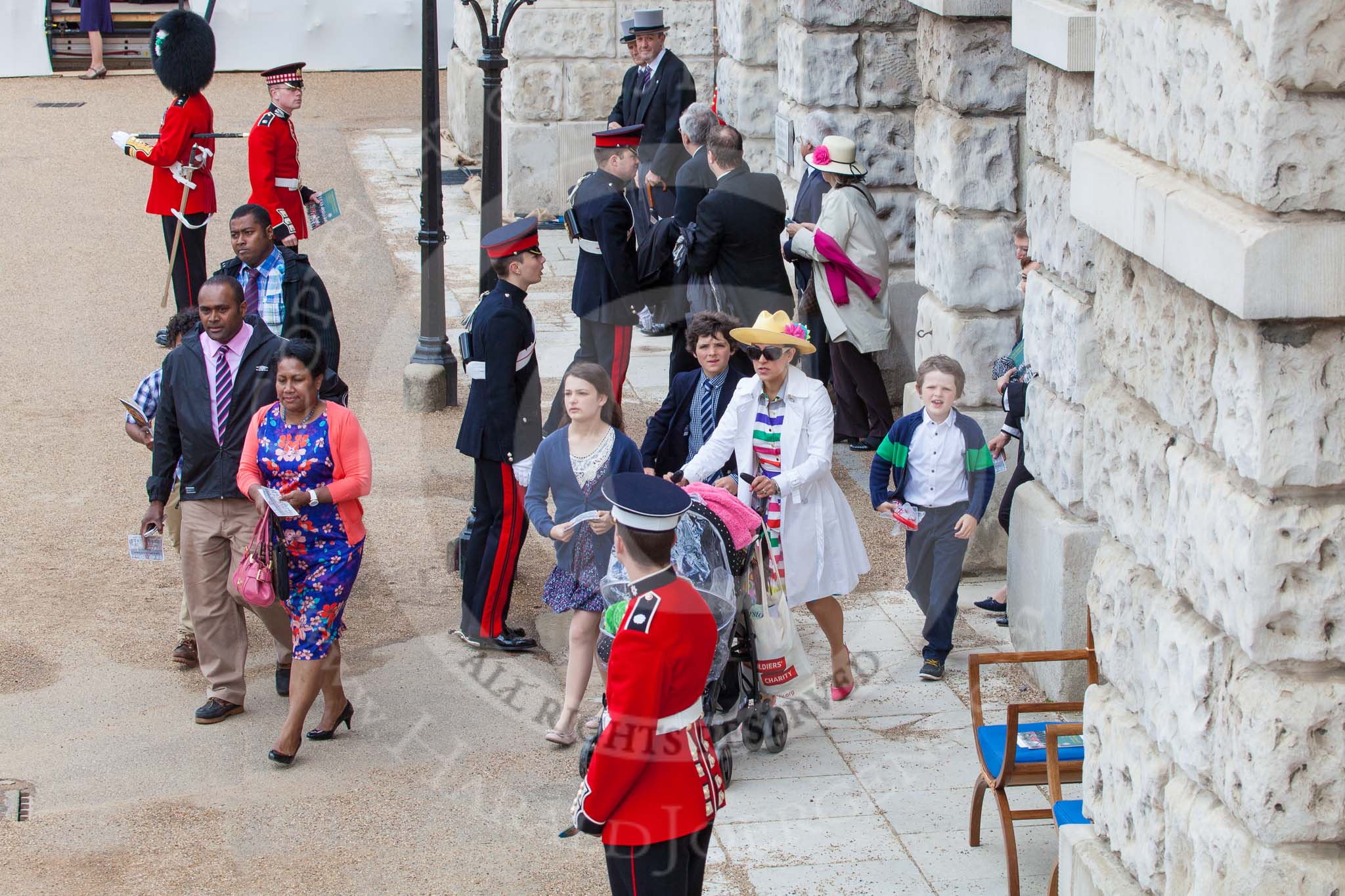 Trooping the Colour 2013 (spectators). Image #1007, 15 June 2013 10:19