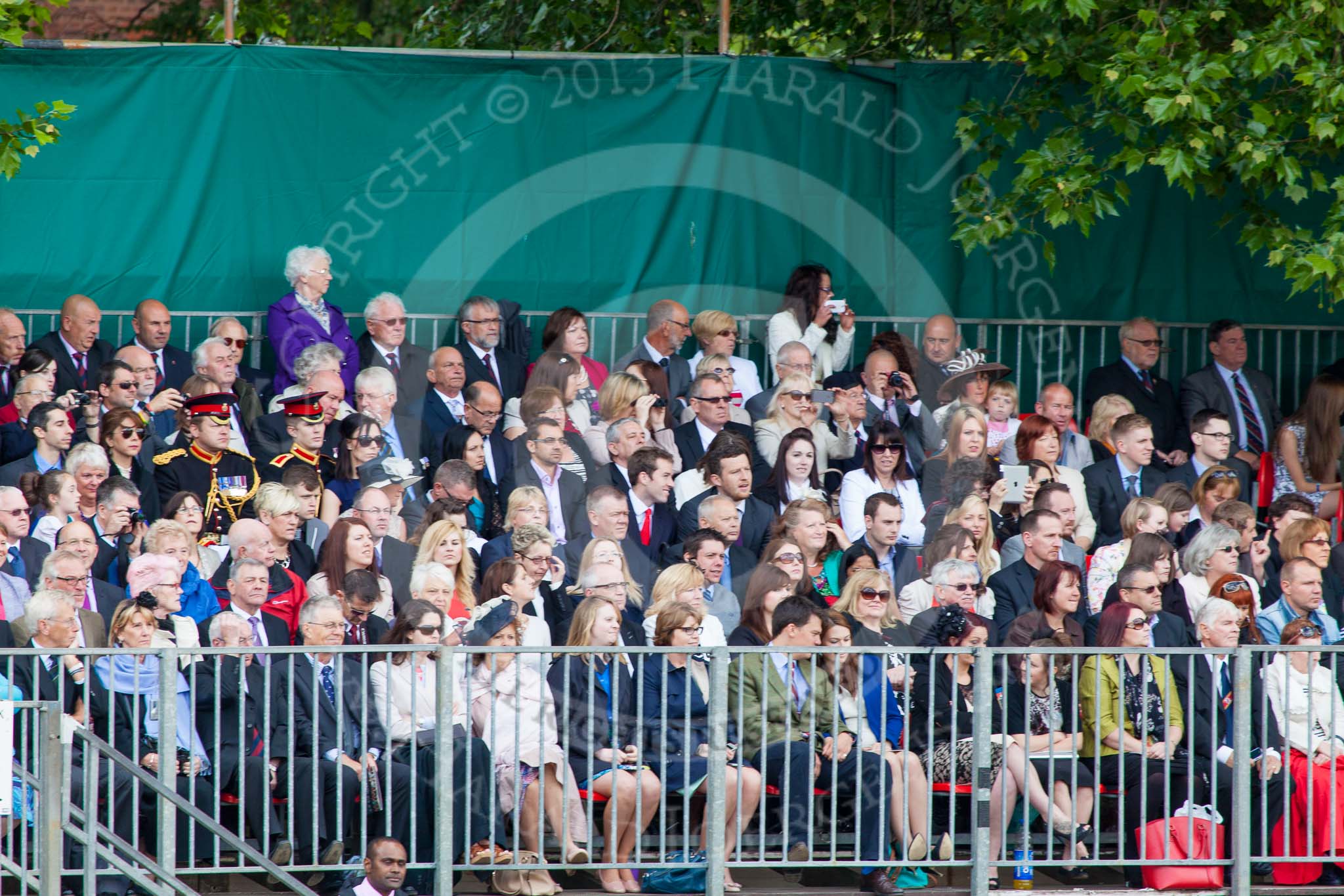 Trooping the Colour 2013 (spectators). Image #1049, 15 June 2013 11:23