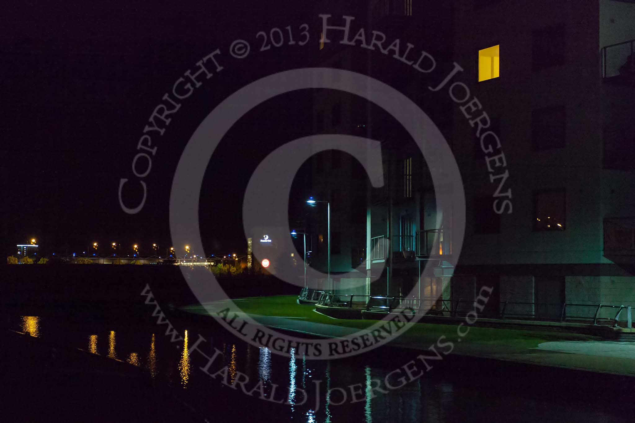 BCN Marathon Challenge 2013: Night view of modern buildings (Waterfront South) at Charles Street, Walsall, seen from Walsall Town Wharf..
Birmingham Canal Navigation,


United Kingdom,
on 25 May 2013 at 22:44, image #330