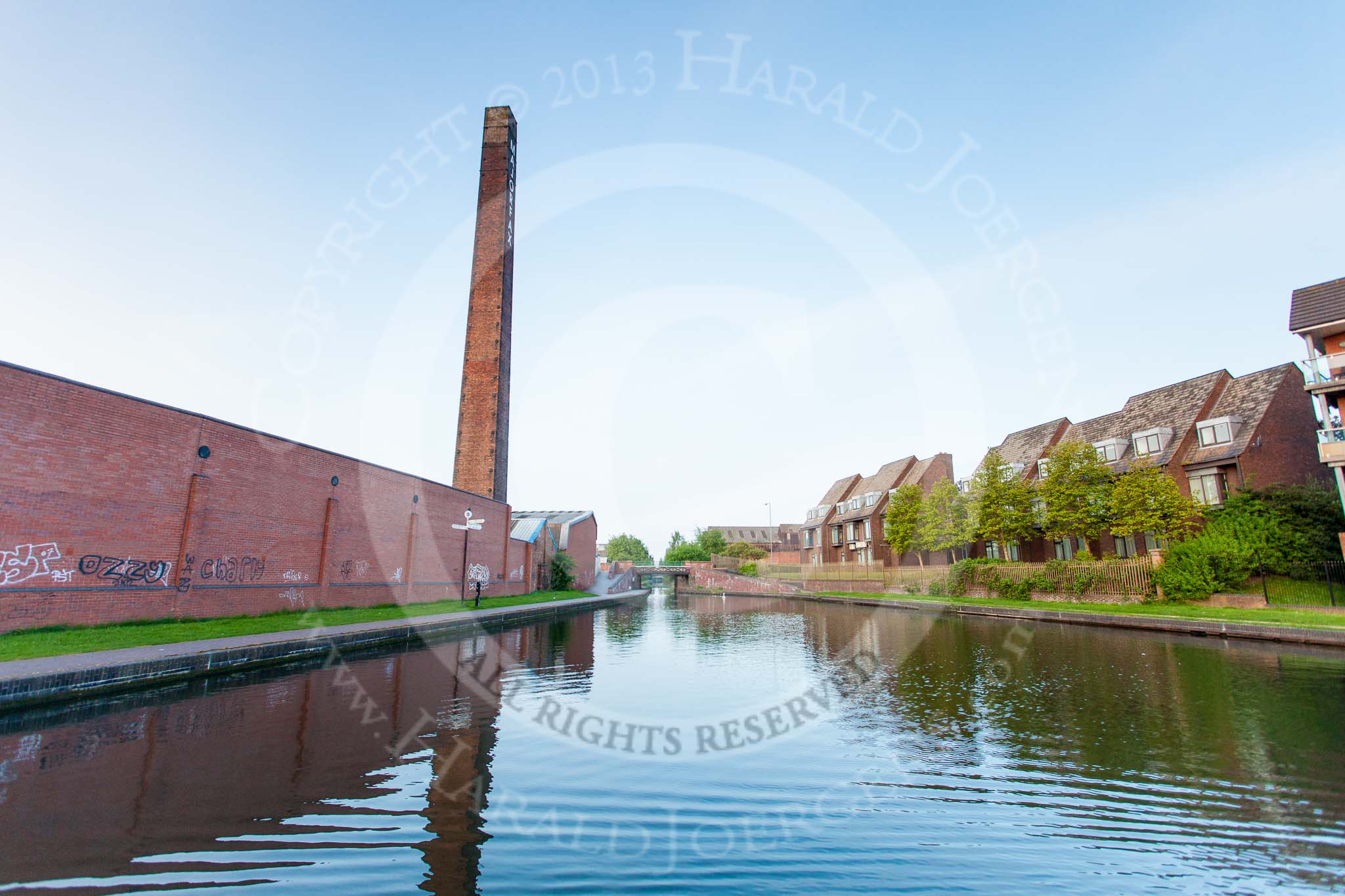 BCN Marathon Challenge 2013: Walsall Junction on the Walsall Canal, seen from  the approach to Walsall Bottom Lock..
Birmingham Canal Navigation,


United Kingdom,
on 26 May 2013 at 05:07, image #337