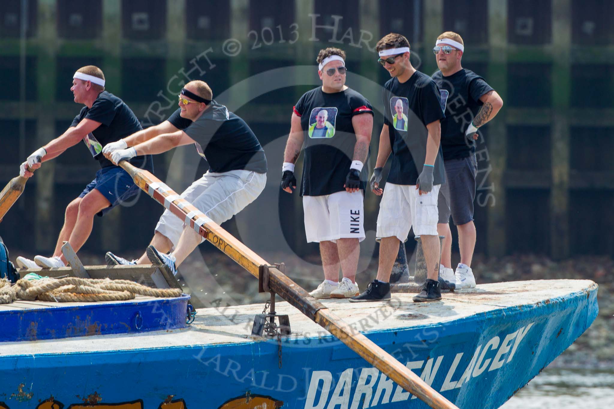 TOW River Thames Barge Driving Race 2013: The crew of barge "Darren Lacey", by Princess Pocahontas, rowing the barge from the start..
River Thames between Greenwich and Westminster,
London,

United Kingdom,
on 13 July 2013 at 12:36, image #117