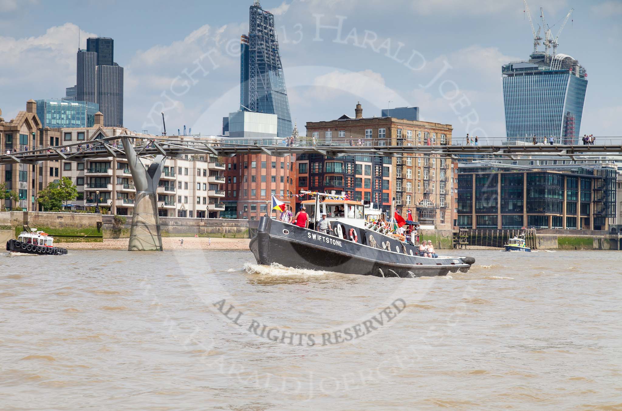 TOW River Thames Barge Driving Race 2013: Tug "Swiftstone" passing under the Millenium Footbridge. In the background the "Walkie Talkie" building..
River Thames between Greenwich and Westminster,
London,

United Kingdom,
on 13 July 2013 at 13:54, image #403