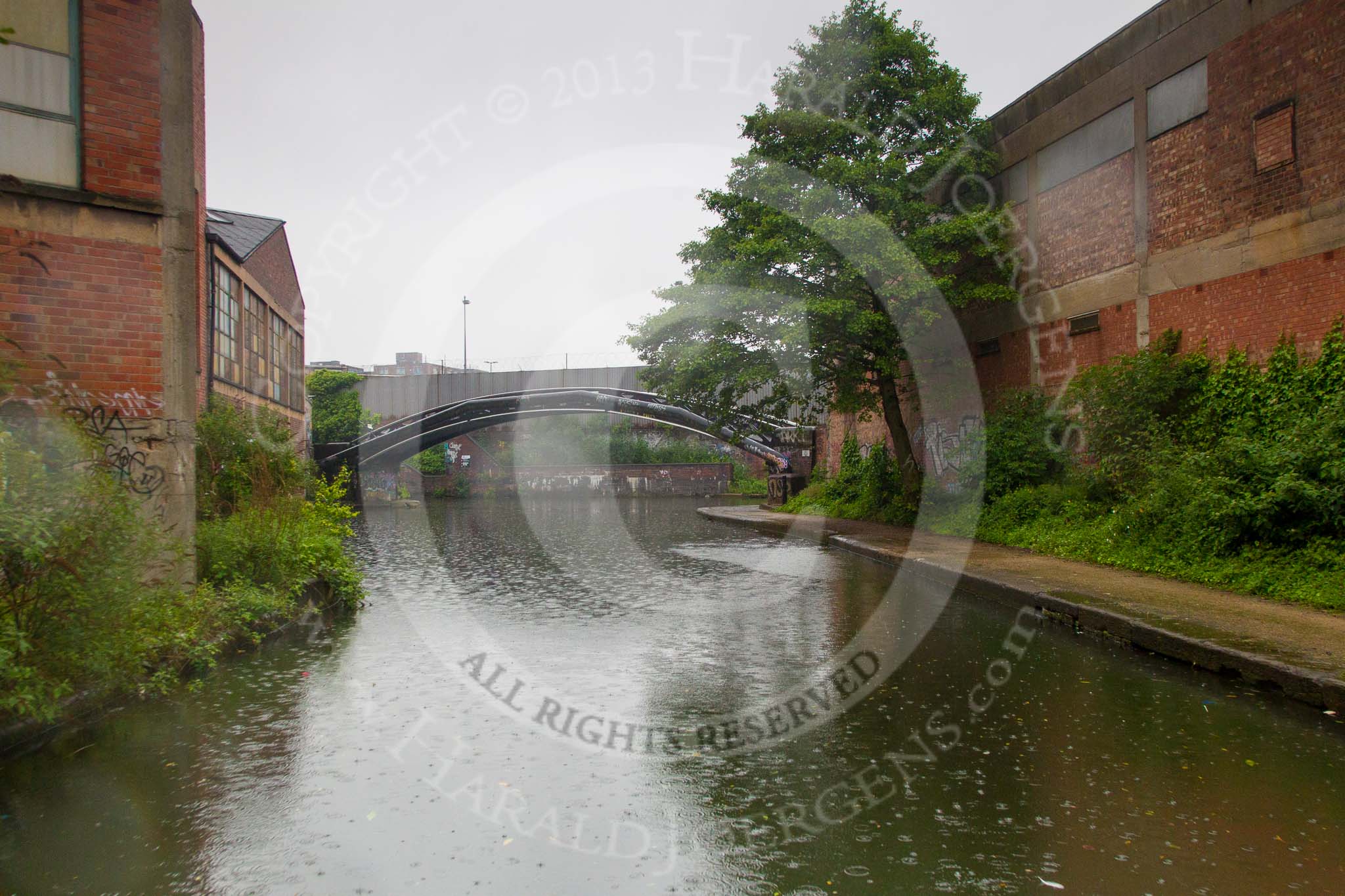 BCN Marathon Challenge 2014: Bordesley Junction, seen from the Grand Union Canal, with the Digbeth Branch ahead.
Birmingham Canal Navigation,


United Kingdom,
on 24 May 2014 at 09:24, image #86