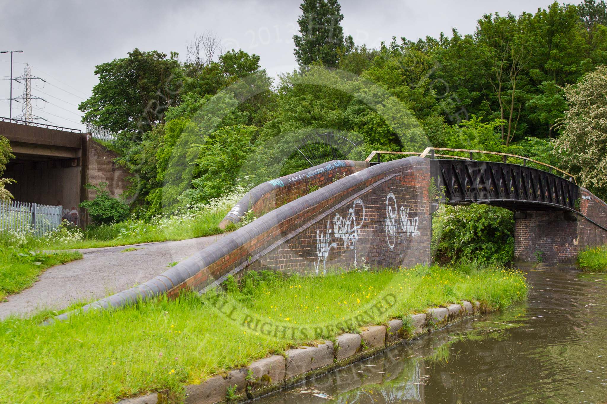 BCN Marathon Challenge 2014: Rushall Junction on the Tame Valley Canal, with the Rushall Canal on the left.
Birmingham Canal Navigation,


United Kingdom,
on 24 May 2014 at 14:57, image #137