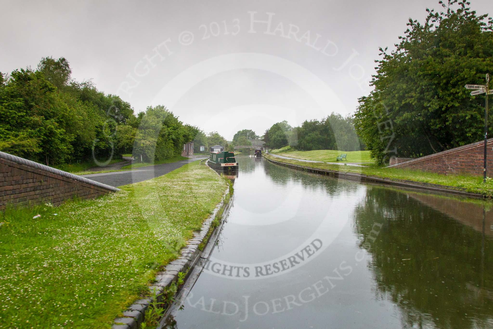 BCN Marathon Challenge 2014: On the Dudley No 1 Canal at Windmill End Junction..
Birmingham Canal Navigation,


United Kingdom,
on 25 May 2014 at 06:36, image #200