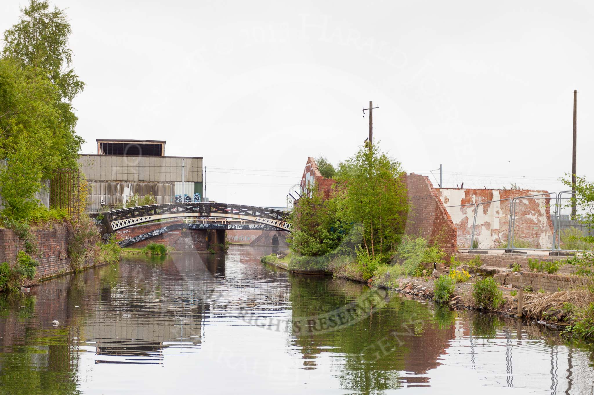 BCN 24h Marathon Challenge 2015: Approaching Rotton Park Junction from the Icknield Port Loop. The Soho Loop, part of the old BCN, is ahead of the crossing New Main Line.
Birmingham Canal Navigations,



on 23 May 2015 at 08:56, image #22