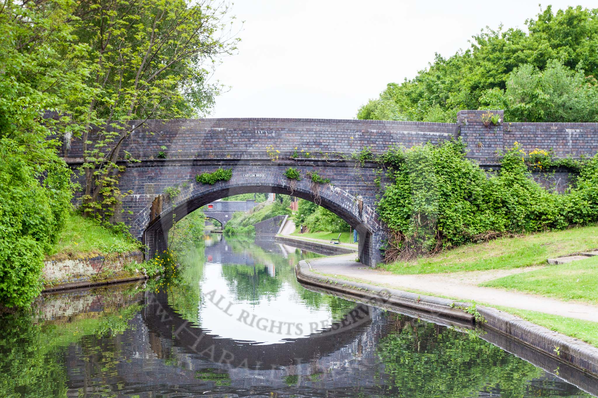 BCN 24h Marathon Challenge 2015: Asylum Bridge on the Soho Loop..
Birmingham Canal Navigations,



on 23 May 2015 at 09:42, image #38