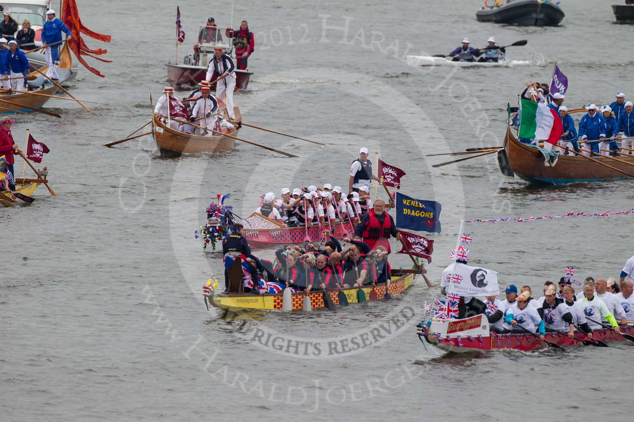 Thames Diamond Jubilee Pageant: DRAGON BOATS-Guangzhou (M185), Henley Dragons (M184), Artemis Diana (M187)..
River Thames seen from Battersea Bridge,
London,

United Kingdom,
on 03 June 2012 at 14:48, image #124