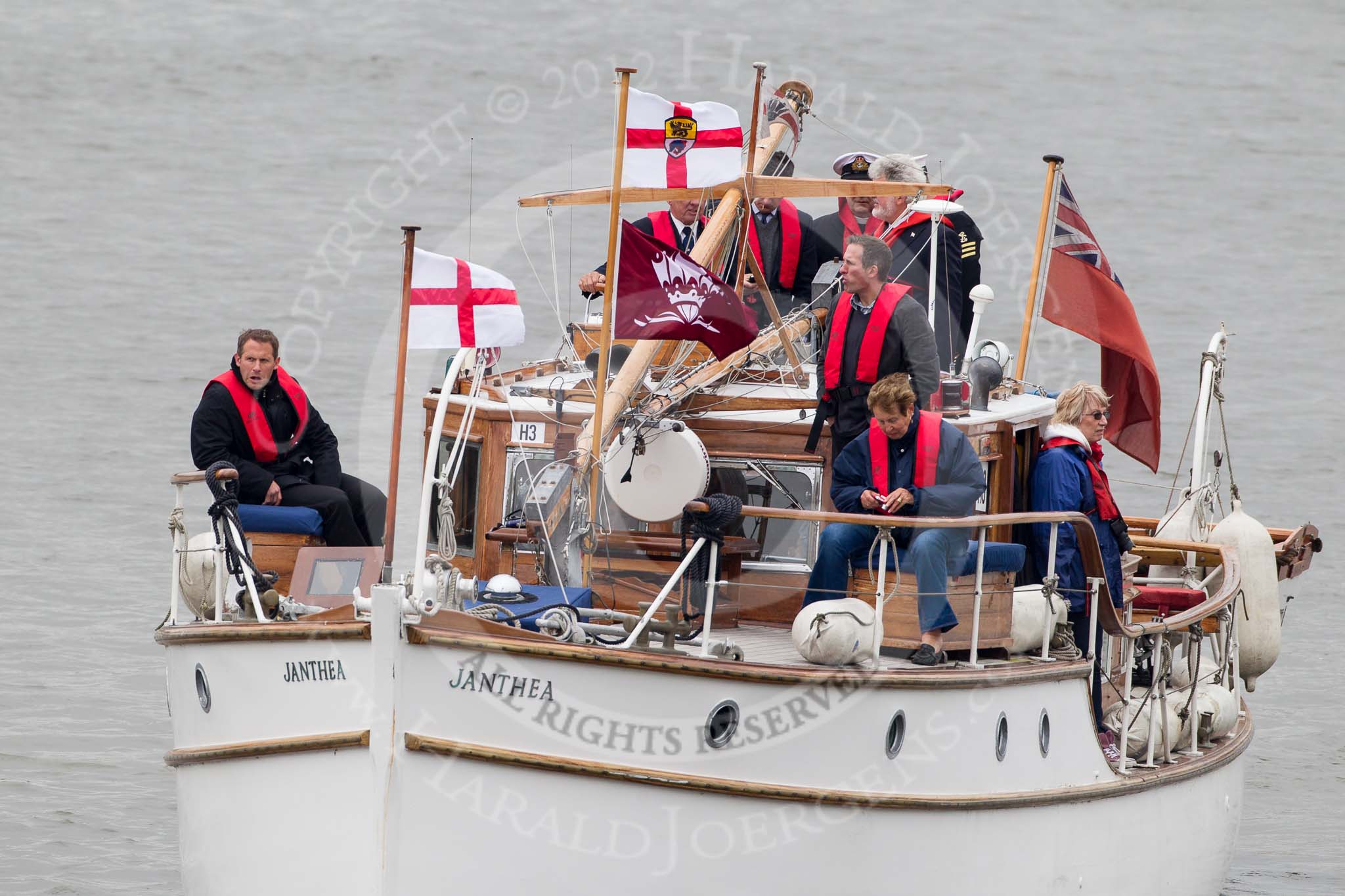 Thames Diamond Jubilee Pageant: DUNKIRK LITTLE SHIPS-Janthea (H3)..
River Thames seen from Battersea Bridge,
London,

United Kingdom,
on 03 June 2012 at 15:11, image #266