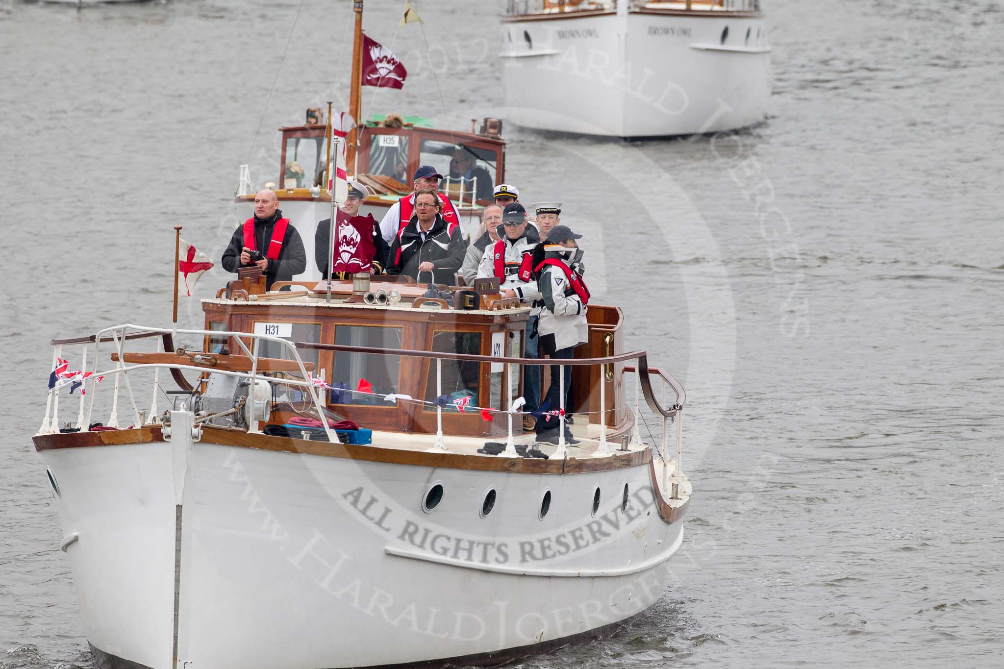 Thames Diamond Jubilee Pageant: DUNKIRK LITTLE SHIPS-Mary Jane (H31)..
River Thames seen from Battersea Bridge,
London,

United Kingdom,
on 03 June 2012 at 15:16, image #303