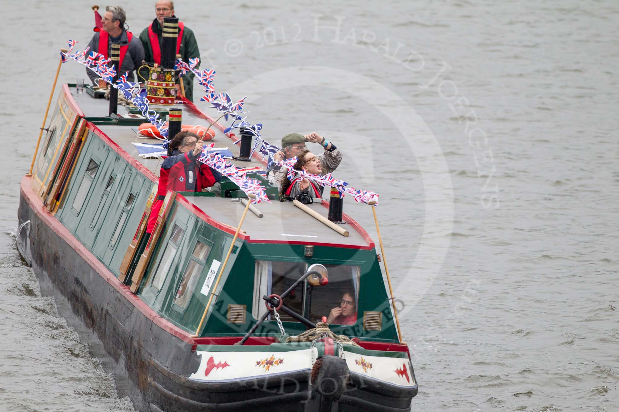 Thames Diamond Jubilee Pageant: NARROW BOATS-Gort (H82)..
River Thames seen from Battersea Bridge,
London,

United Kingdom,
on 03 June 2012 at 15:56, image #468