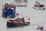 Thames Diamond Jubilee Pageant: HISTORIC TUGS-White Heather (H122) and  COB (H126)..
River Thames seen from Battersea Bridge,
London,

United Kingdom,
on 03 June 2012 at 15:32, image #380