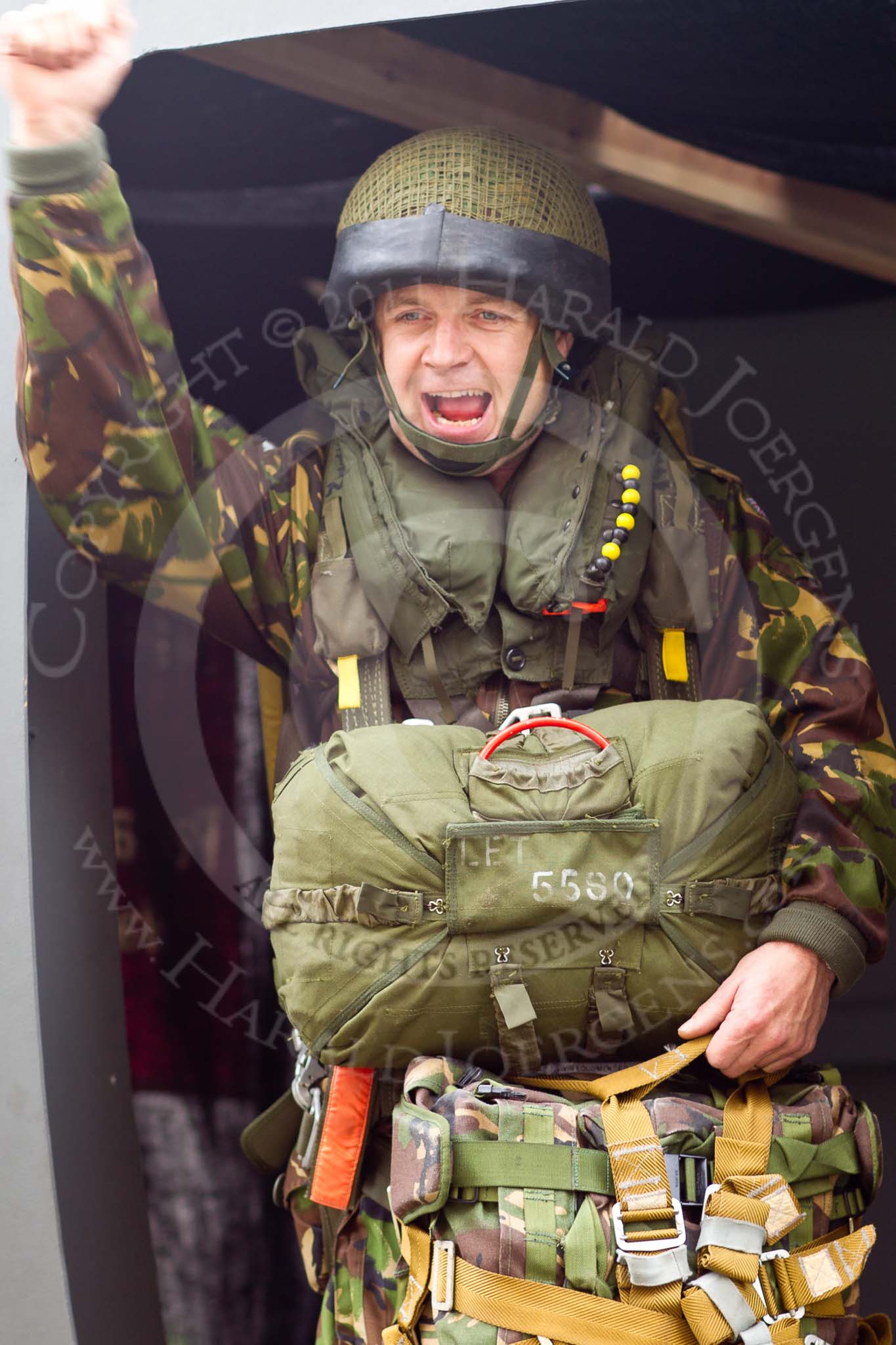 The Lord Mayor's Show 2011: B Company, 4 Para (4th Battalion, The Parachute Regiment, also known as the 'London Paras')..
Opposite Mansion House, City of London,
London,
-,
United Kingdom,
on 12 November 2011 at 11:28, image #302