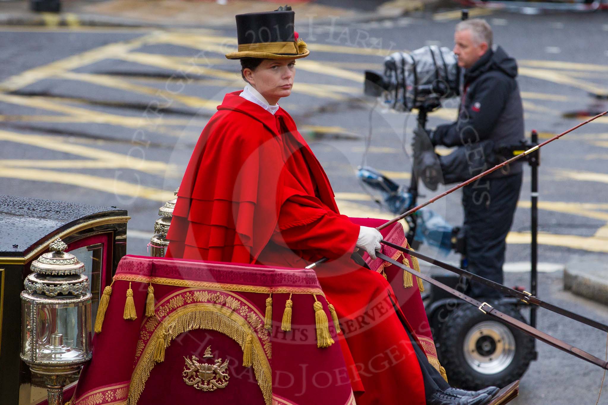 Lord Mayor's Show 2012: Entry 131- Chief Commoner and Secondary, with the Royal Mews's Lady Coachman Phillipa Jackson..
Press stand opposite Mansion House, City of London,
London,
Greater London,
United Kingdom,
on 10 November 2012 at 12:04, image #1846