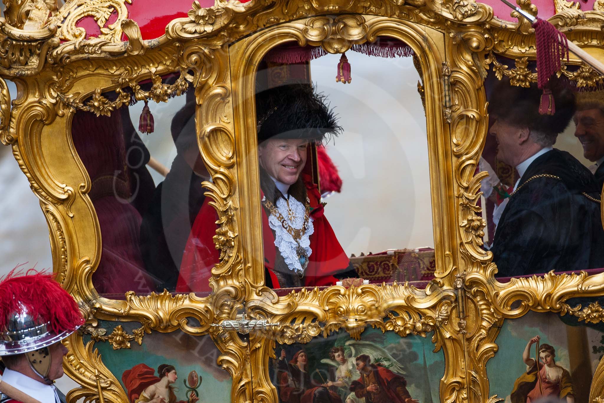 Lord Mayor's Show 2012: Lord Mayor Roger Gifford waving from his carriage as he is about to leave for St Paul's Cathedral..
Press stand opposite Mansion House, City of London,
London,
Greater London,
United Kingdom,
on 10 November 2012 at 12:12, image #1947