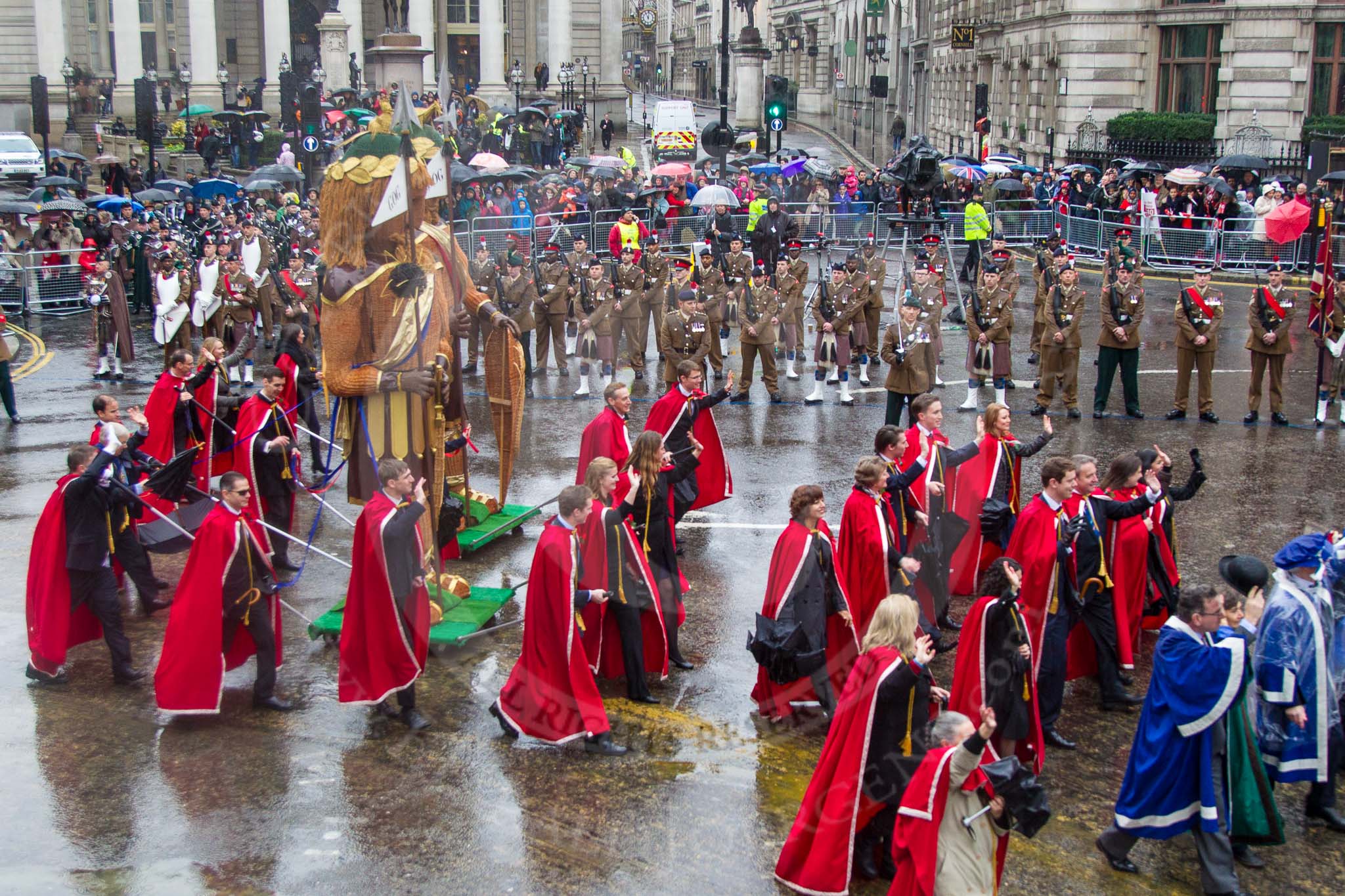 Lord Mayor's Show 2013: 7-Society of Young Freemen, escorts the figures of God and Magog, traditional guardians of London..
Press stand opposite Mansion House, City of London,
London,
Greater London,
United Kingdom,
on 09 November 2013 at 11:03, image #189