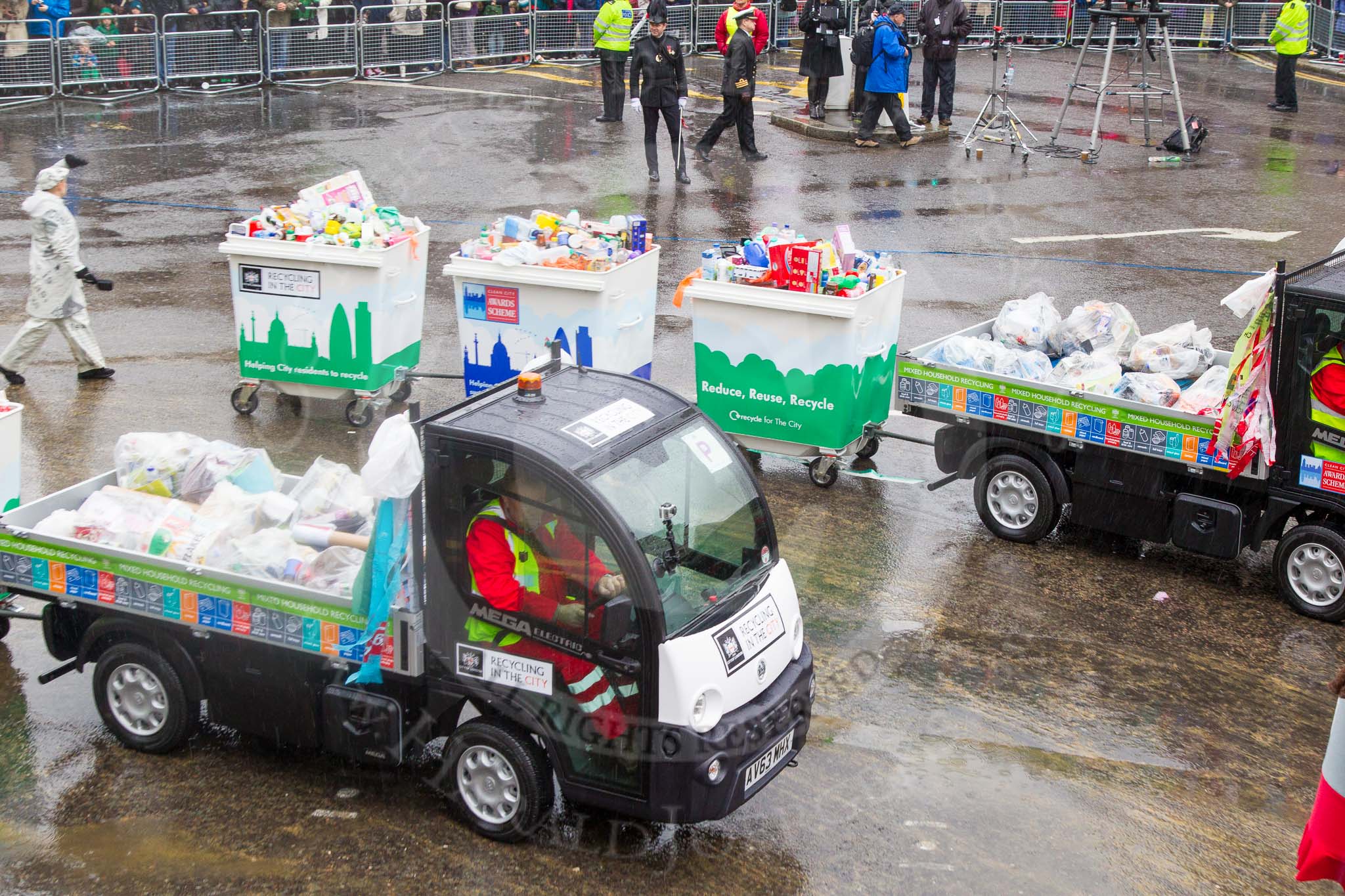 Lord Mayor's Show 2013: 59-Recycling in the City- The Binbot is joined again by his drumming street sweepers to celebrate 20th anniversary of the City's unique Clean City Awards scheme..
Press stand opposite Mansion House, City of London,
London,
Greater London,
United Kingdom,
on 09 November 2013 at 11:32, image #751